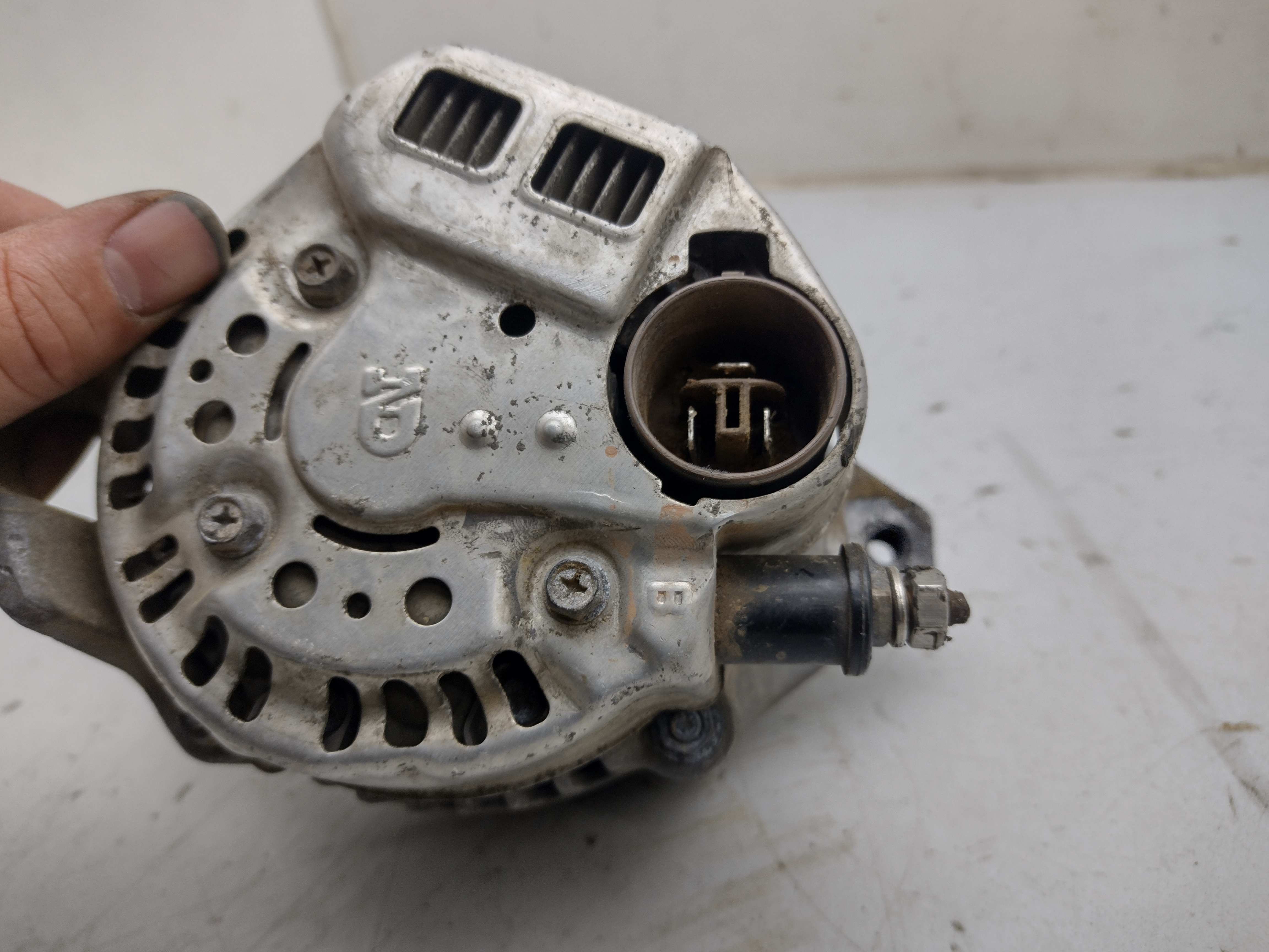 Lichtmaschine Generator für SUZUKI SWIFT II Schrägheck (EA, MA) SUBARU JUSTY II (JMA, MS) 