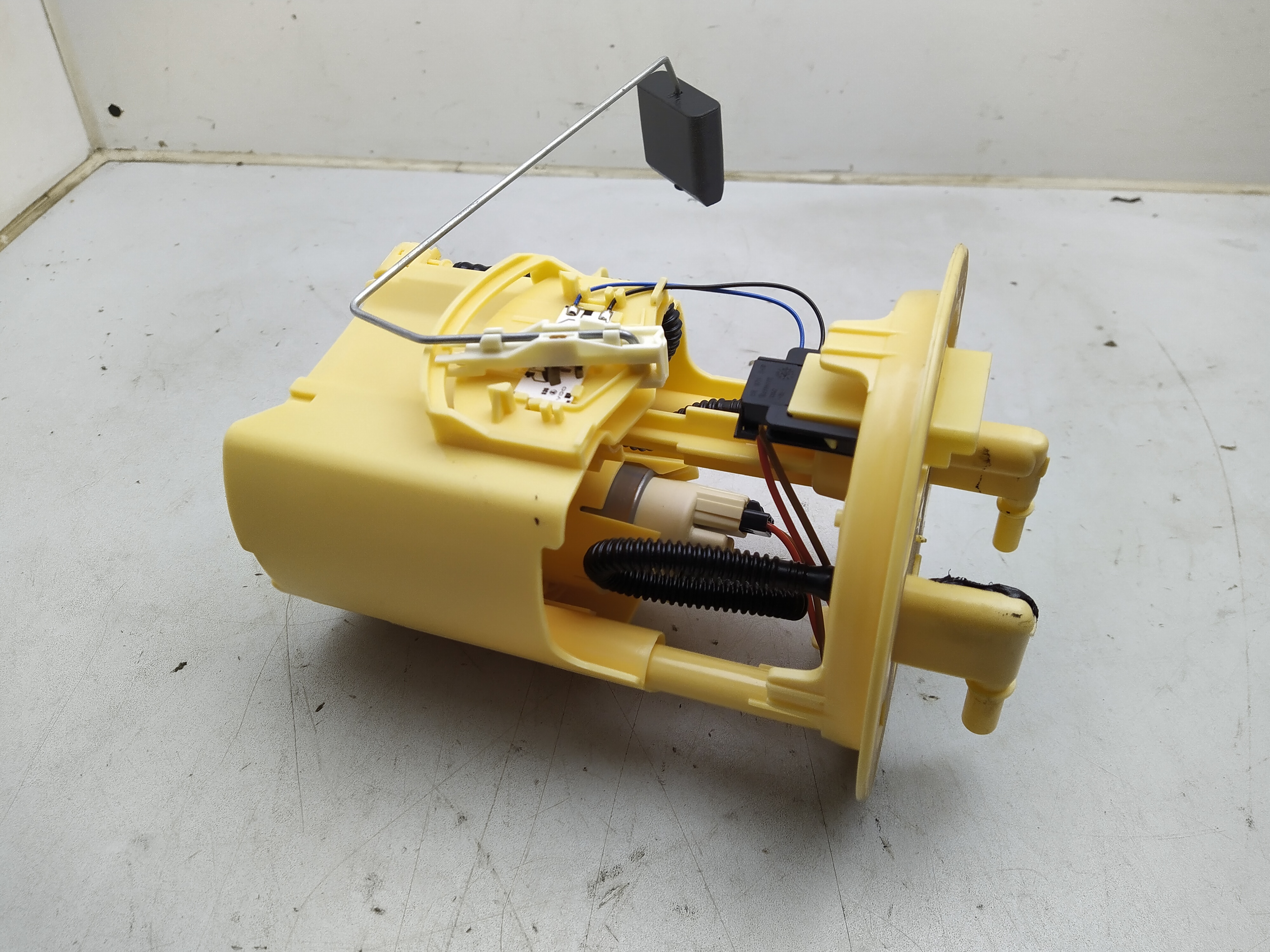 Peugeot 307 CITROËN C5 HDi Kraftstoffpumpe mit Geber 1525W5 NEU NOS NEW