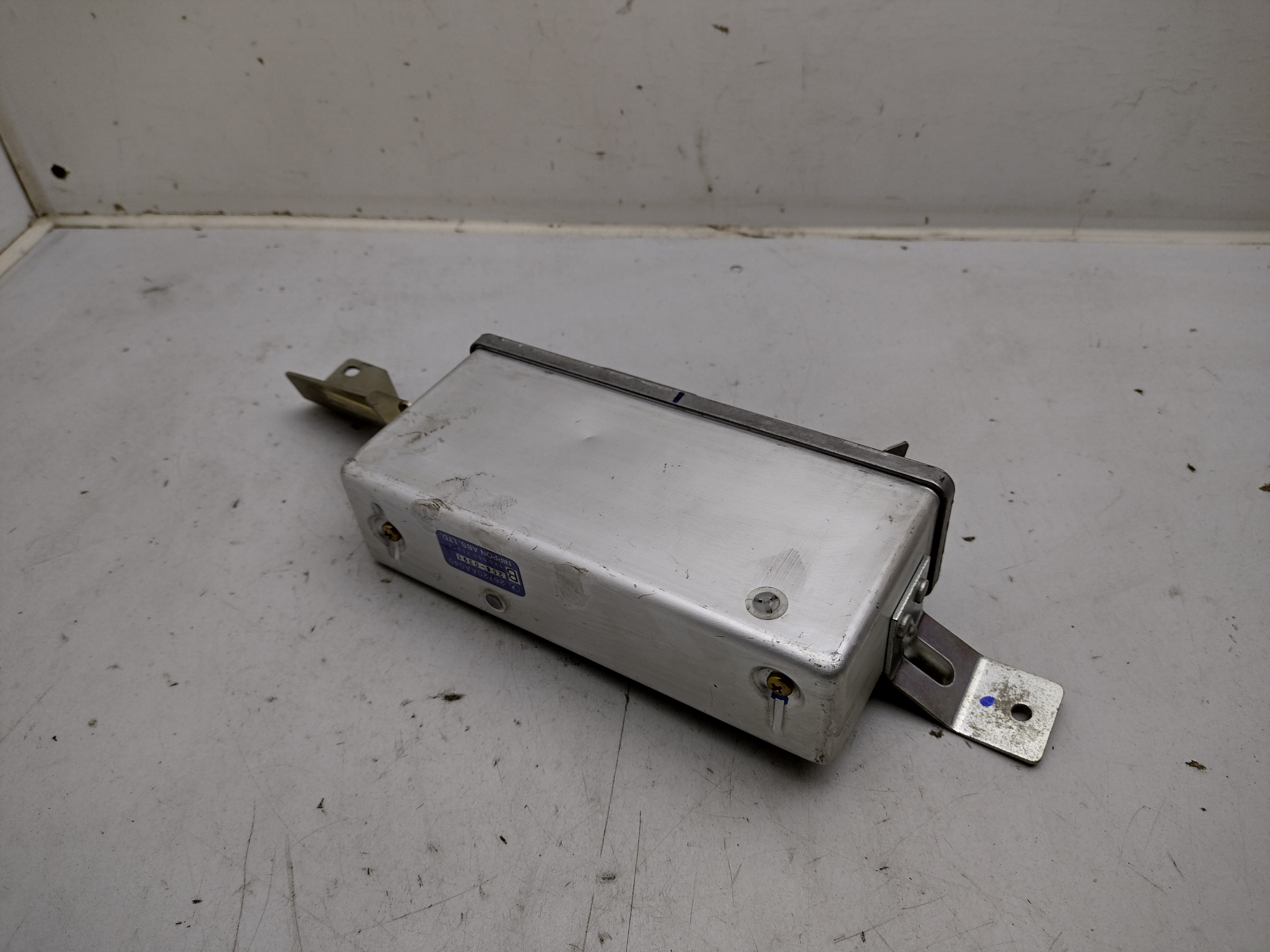 26720AA040 ABS Steuergerät von Subaru Legacy 1 BC BJF