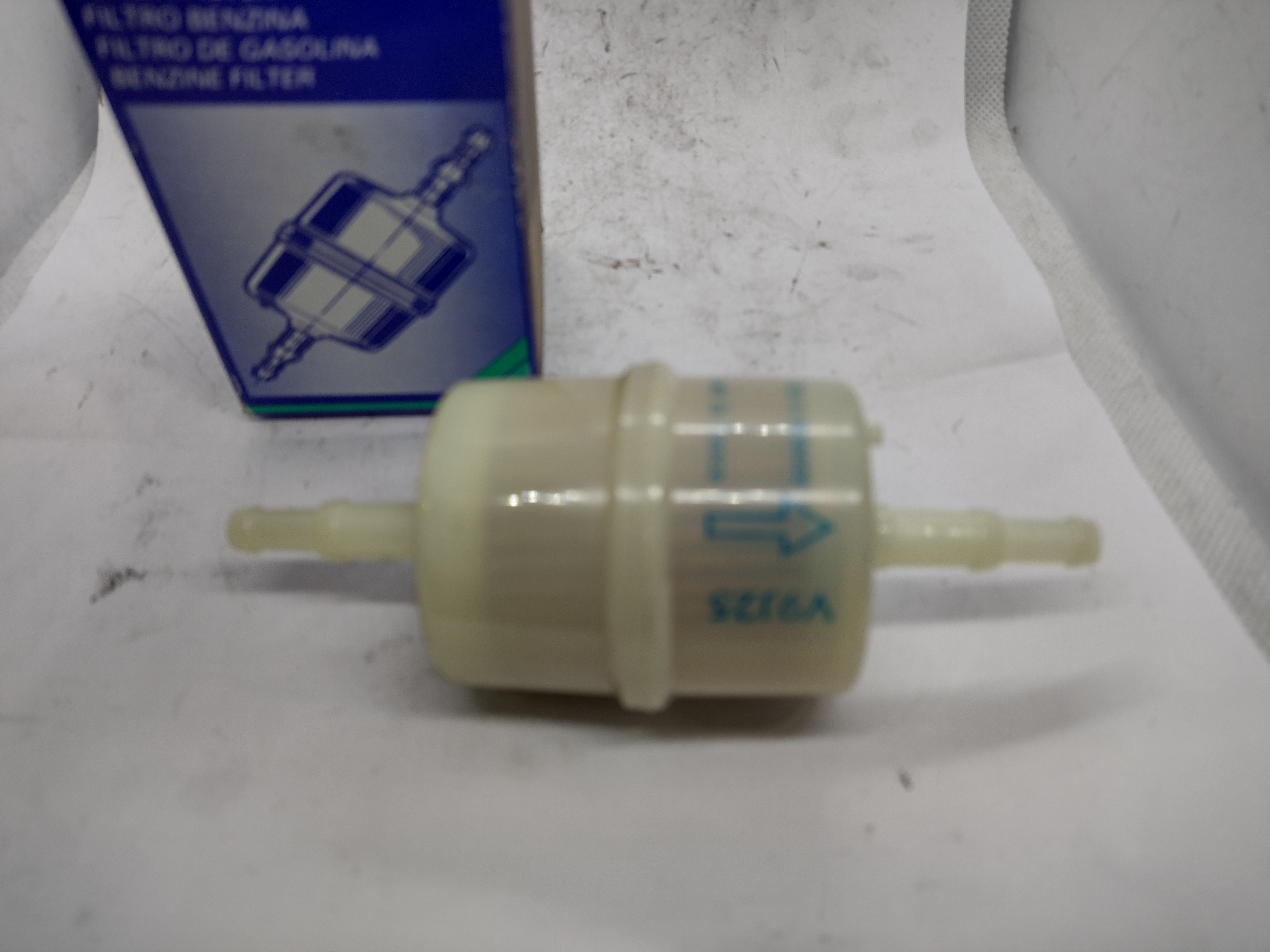 Peugeot Benzinfilter (Vorfilter) 156720 NEU NOS NEW