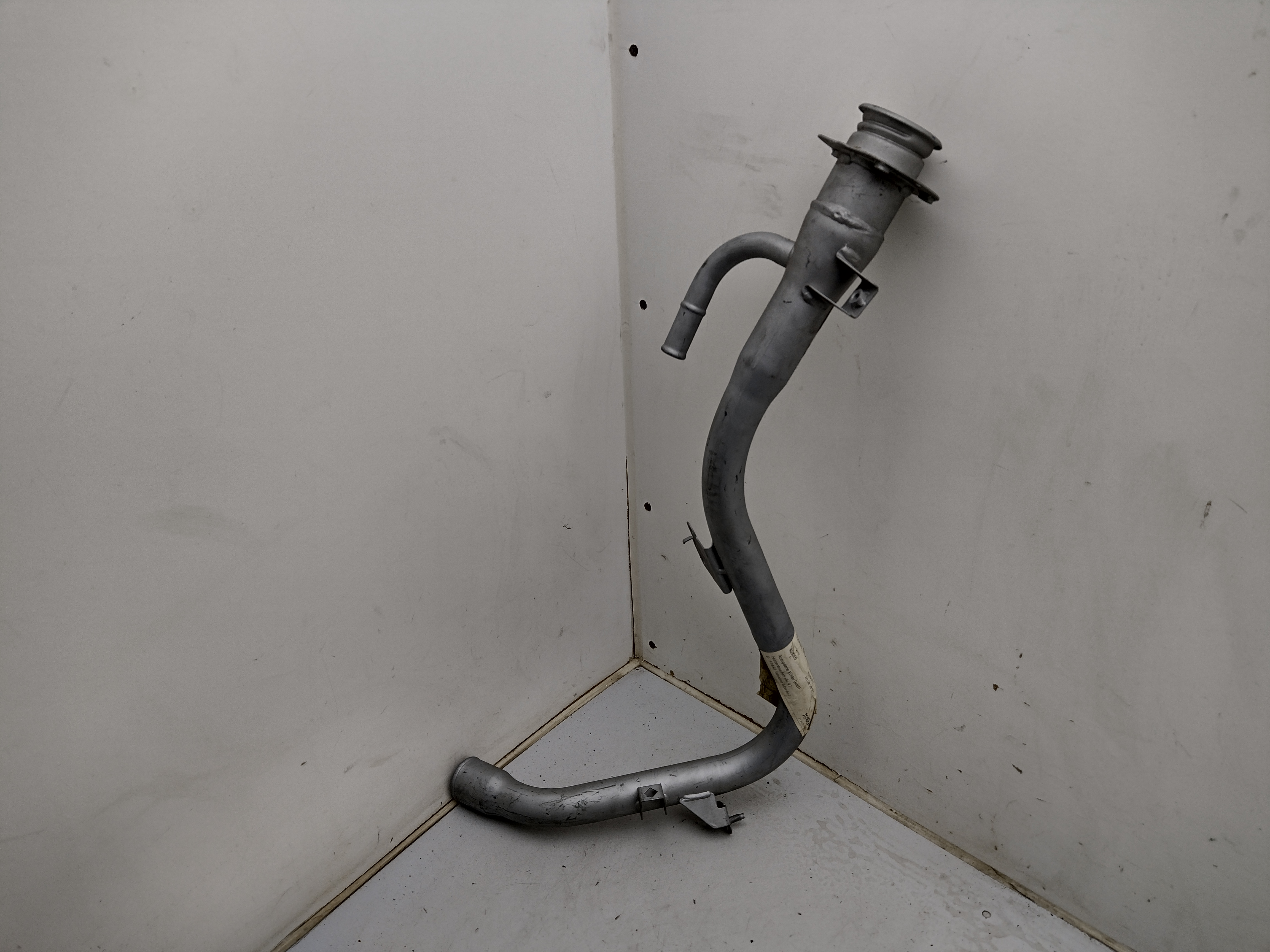 Neu Tankrohr Tankeinfüllrohr Tank Einfüllstutzen für Subaru Impreza 2 GD GG Inkl. Wrx 00-07 42066FE090