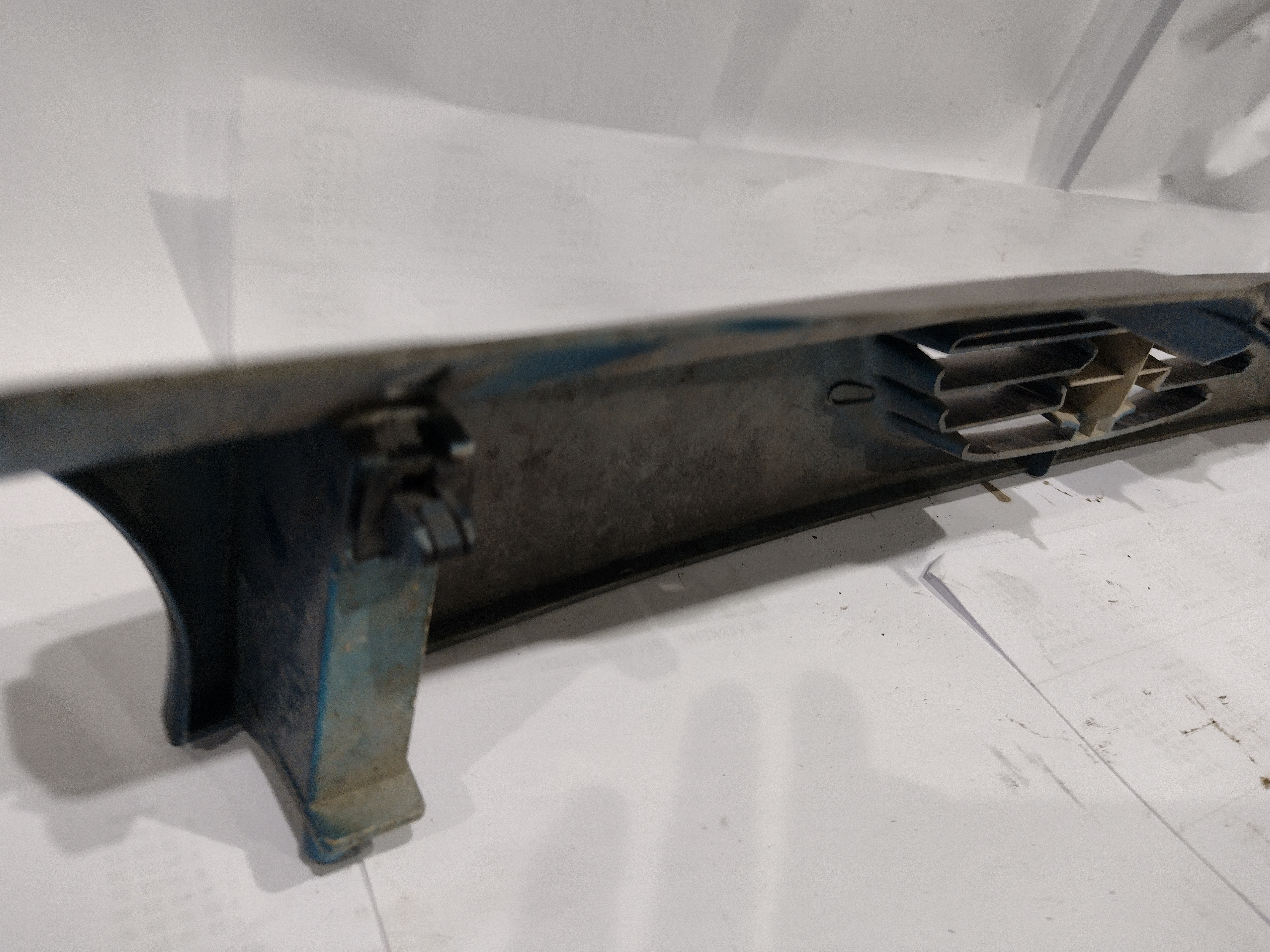 Kühlergrill blau mit Emblem für Subaru Impreza GC GF 93-97