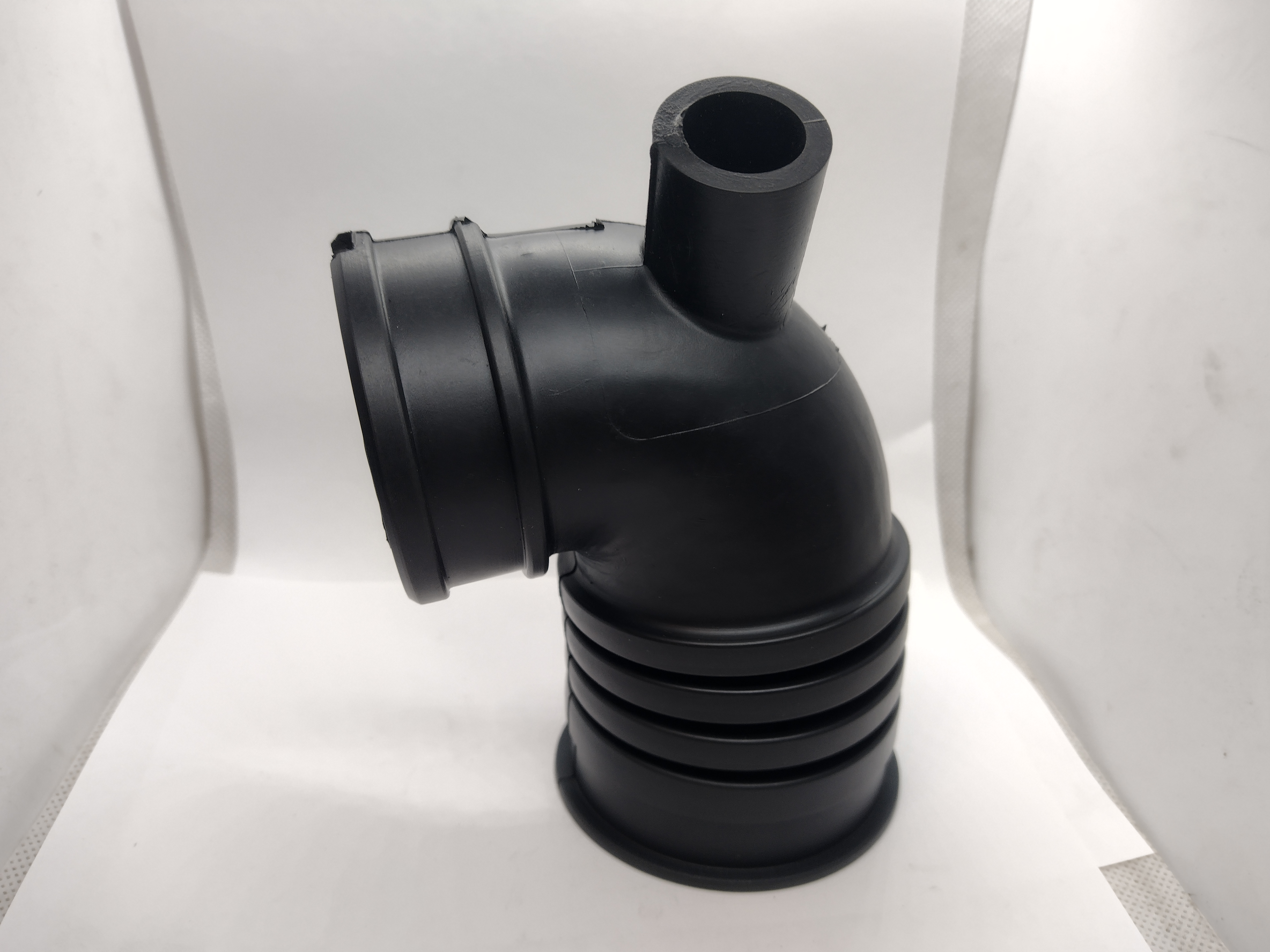 Ansaugschlauch Turbo für Subaru Impreza GT WRX STI Turbo EJ20G 46023FA000