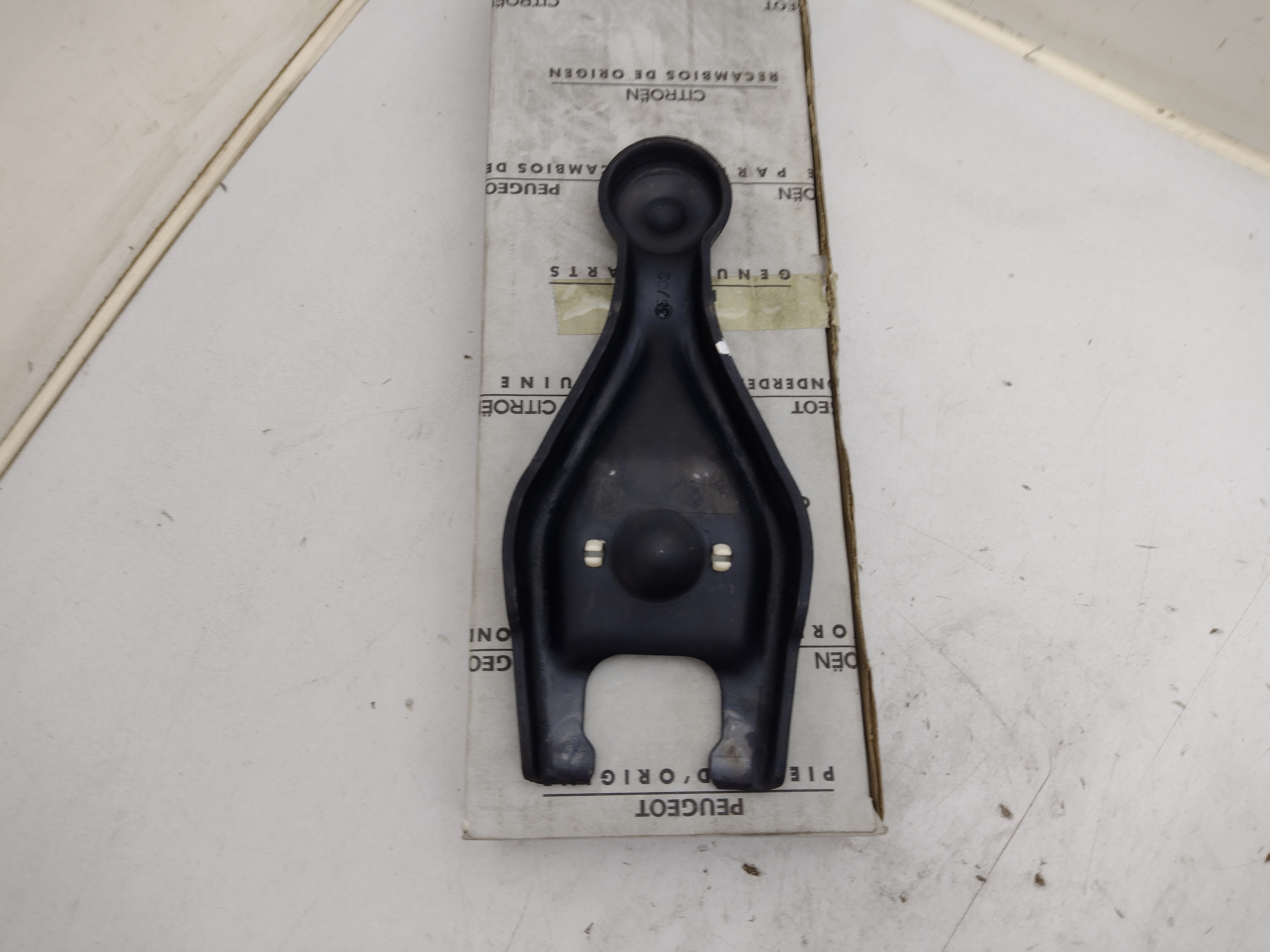 Peugeot / Citroen KUPPLUNG AUSRÜCKGABEL 211757 NOS NEW OEM