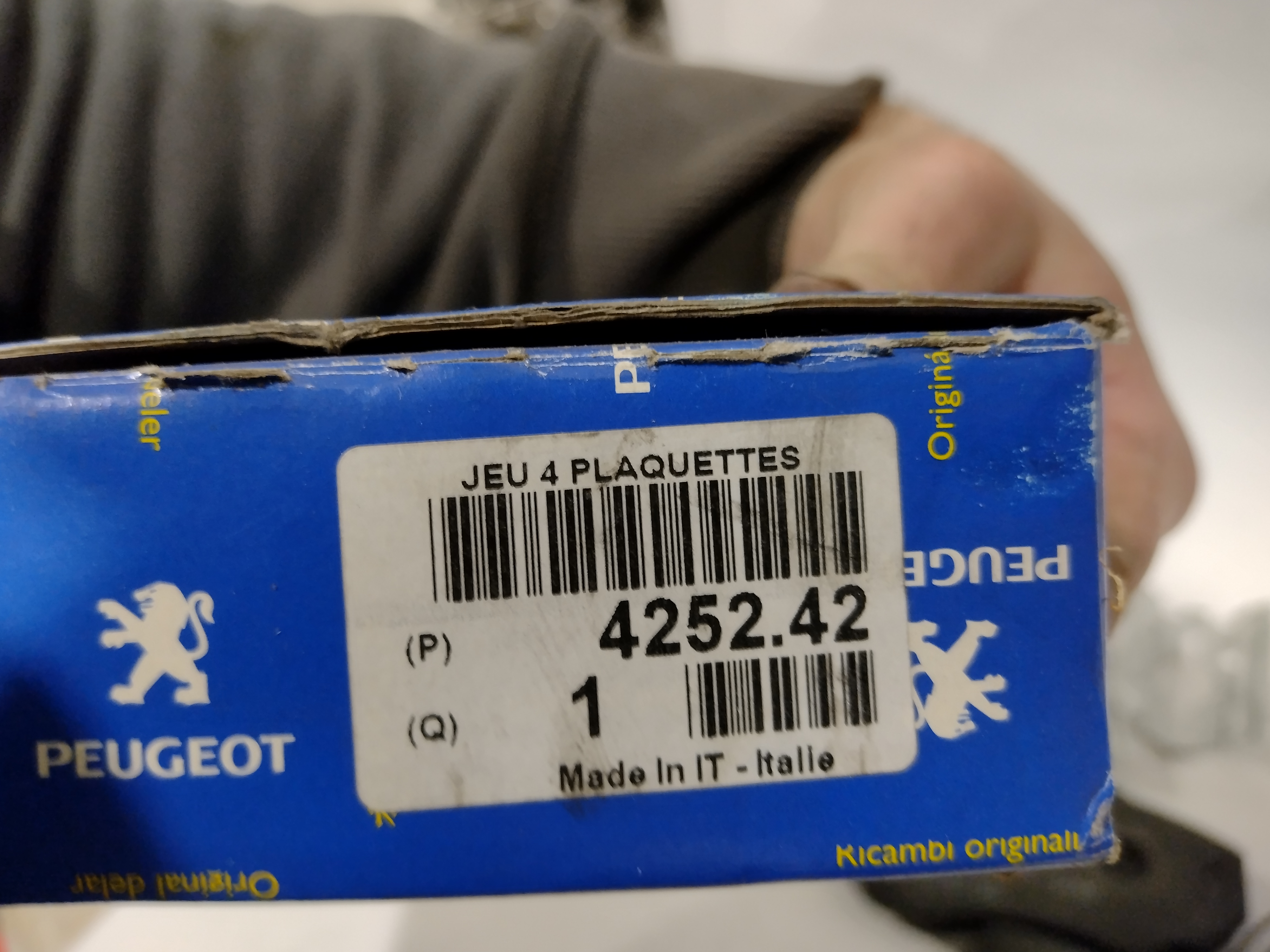 Peugeot Boxer Bremsbeläge vorne 425242 NEU NOS NEW