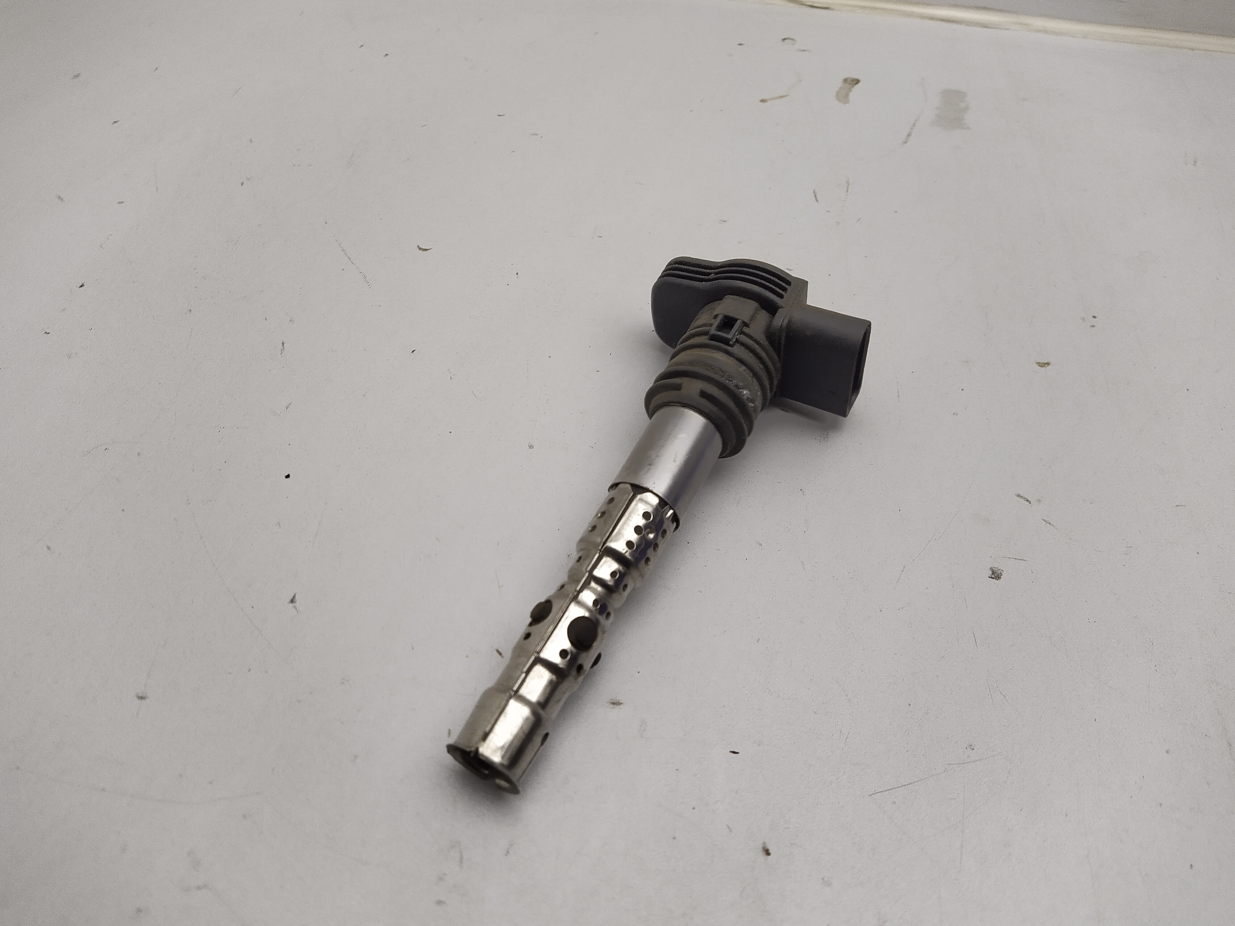 Zündspule 06A 905 115 original VW AUDI VAG Stabzündspule