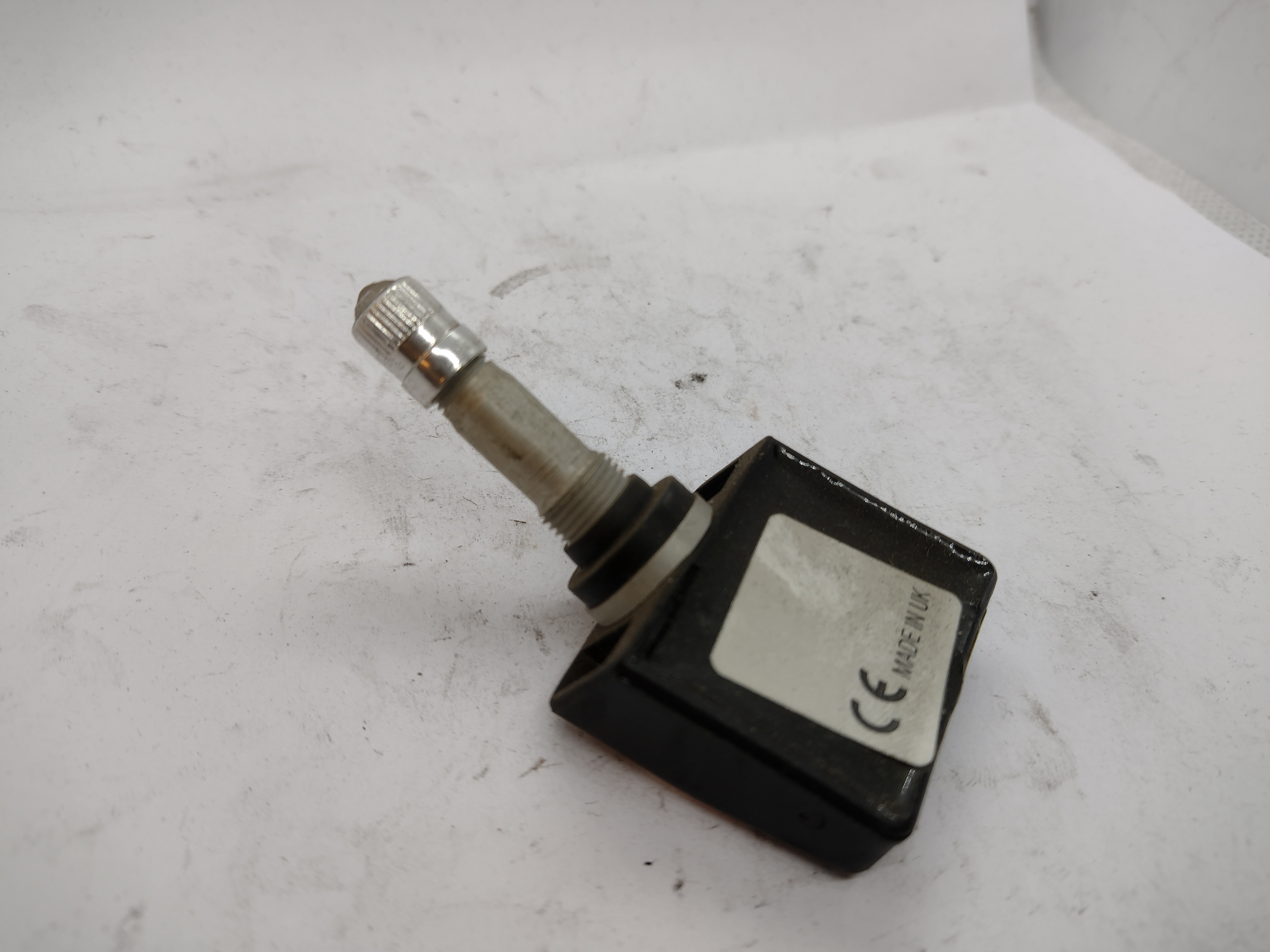 Original Peugeot / Citroen Reifendrucksensor 543002 NEU NOS NEW