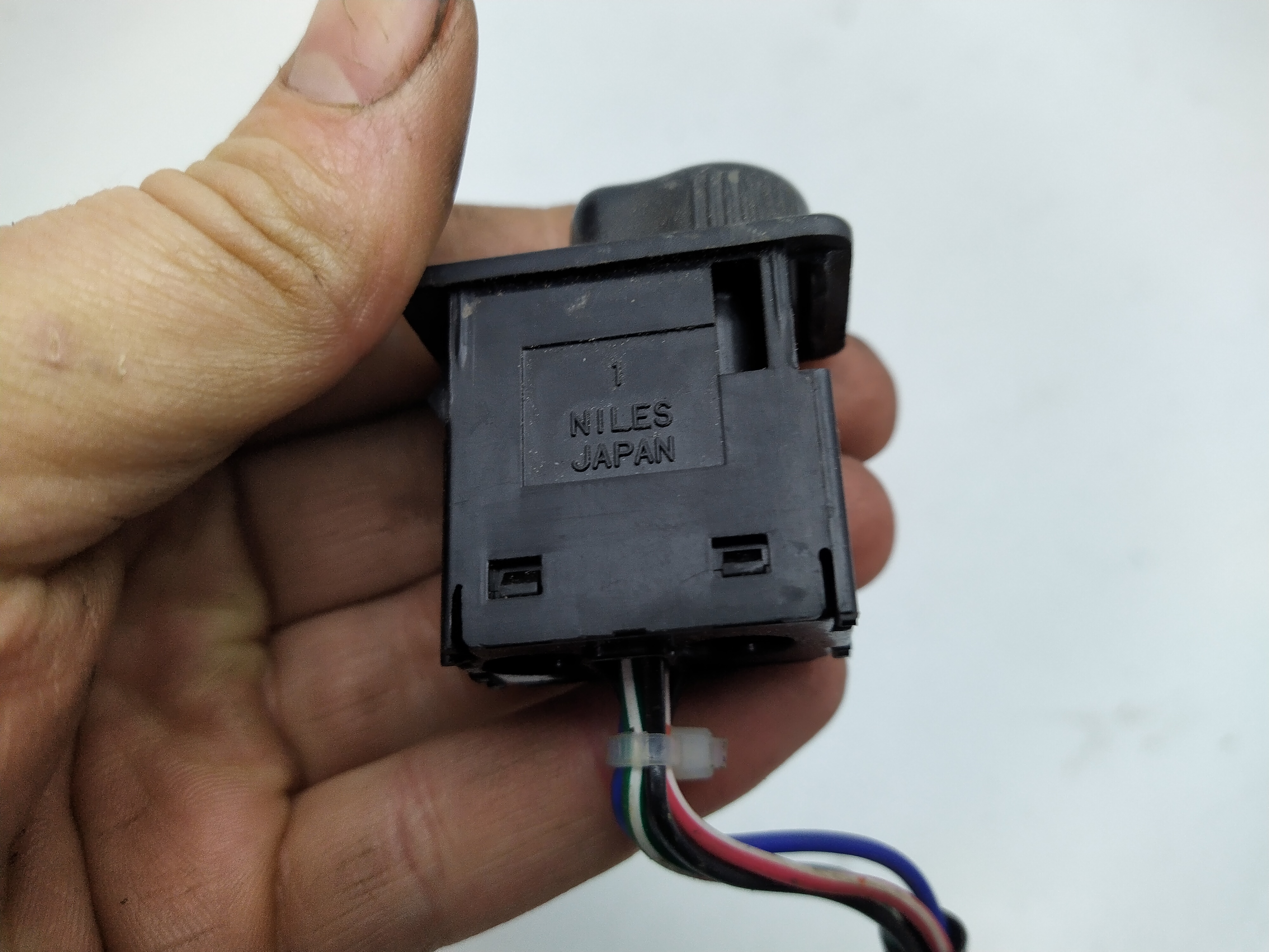 Schalter Leuchtweitenregelung Subaru