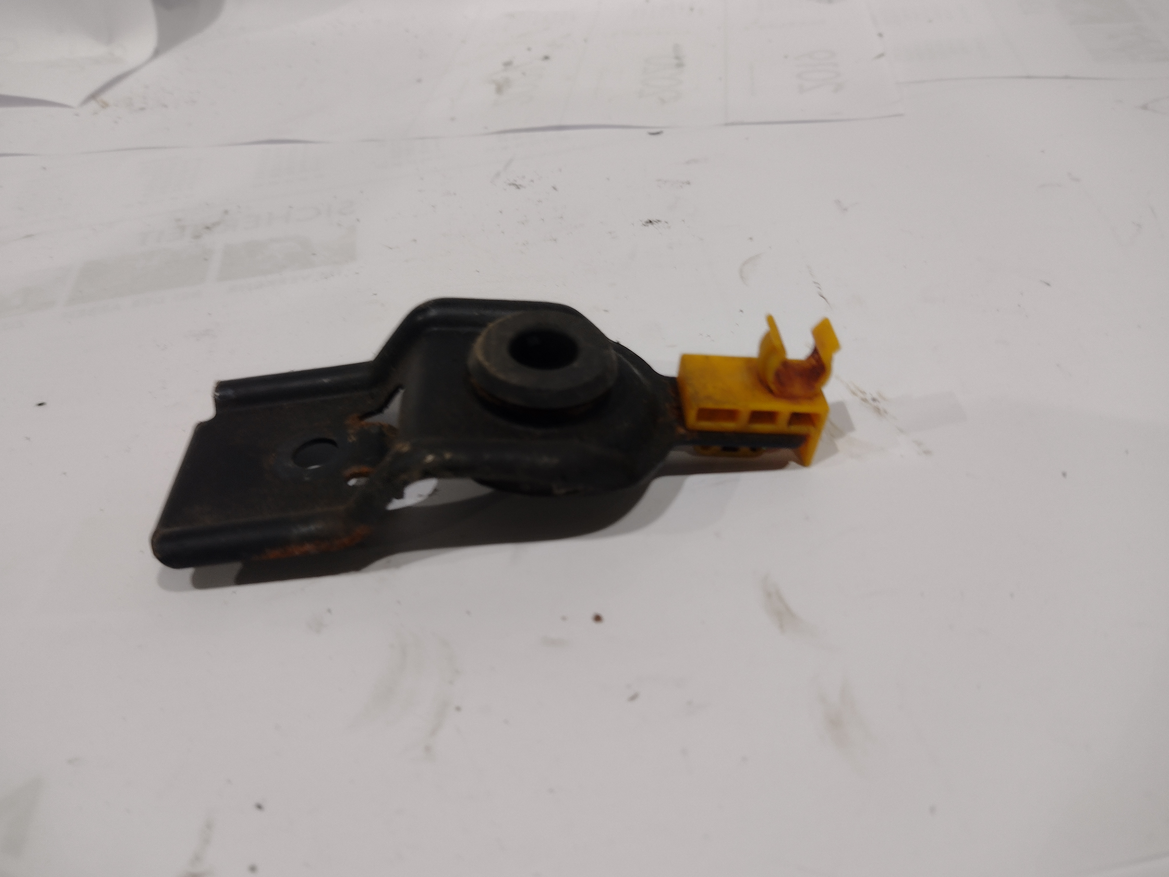 Halter Kühler und Haubenstab für Subaru Outback H6 Legacy BE BH
