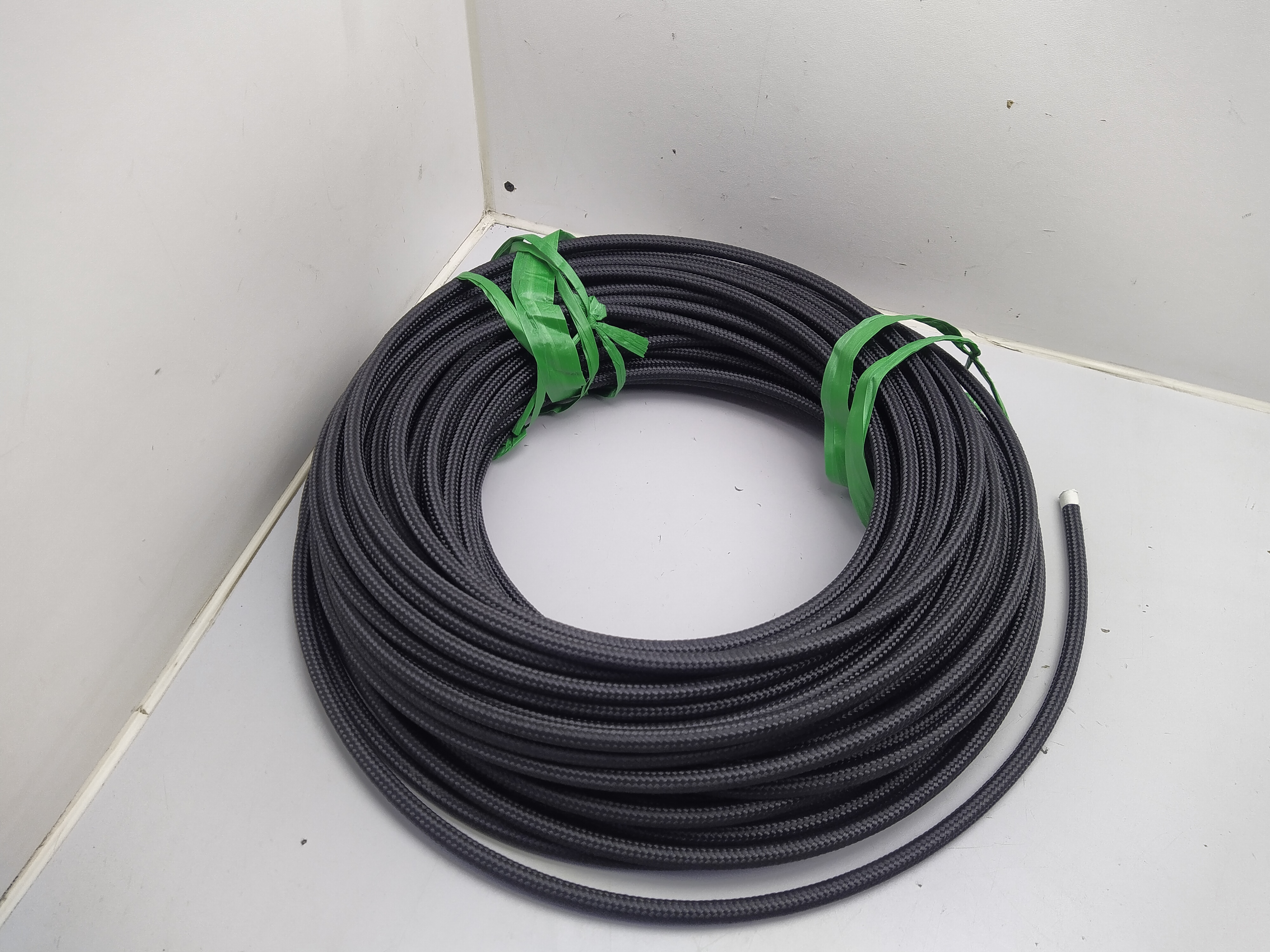 Dash 4 AN4 04 AN PTFE Hydraulikschlauch Stahlflexleitung nylonummantelt SCHWARZ
