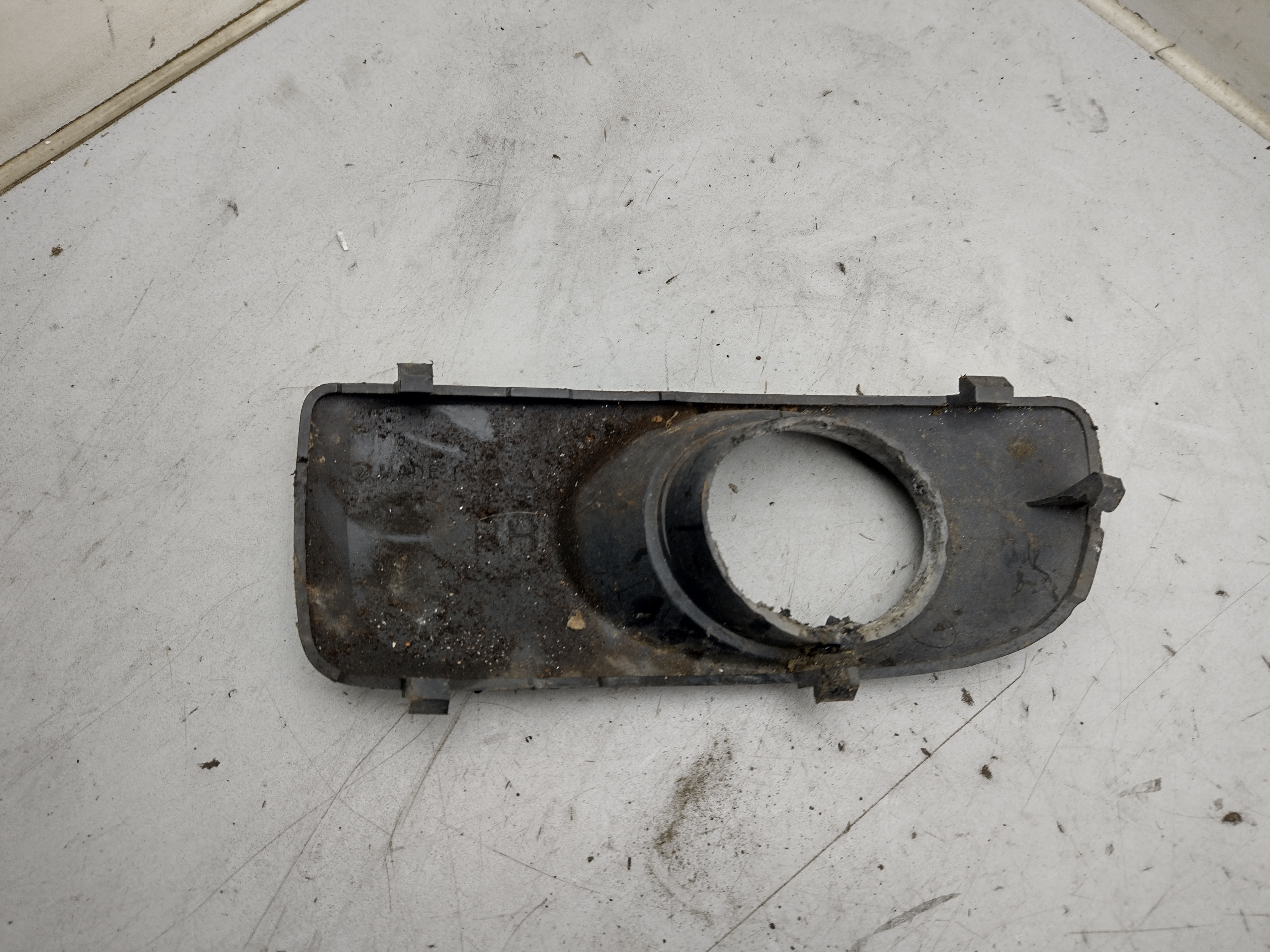  Abdeckung um Nebelscheinwerfer rechts für Subaru Impreza GC GF