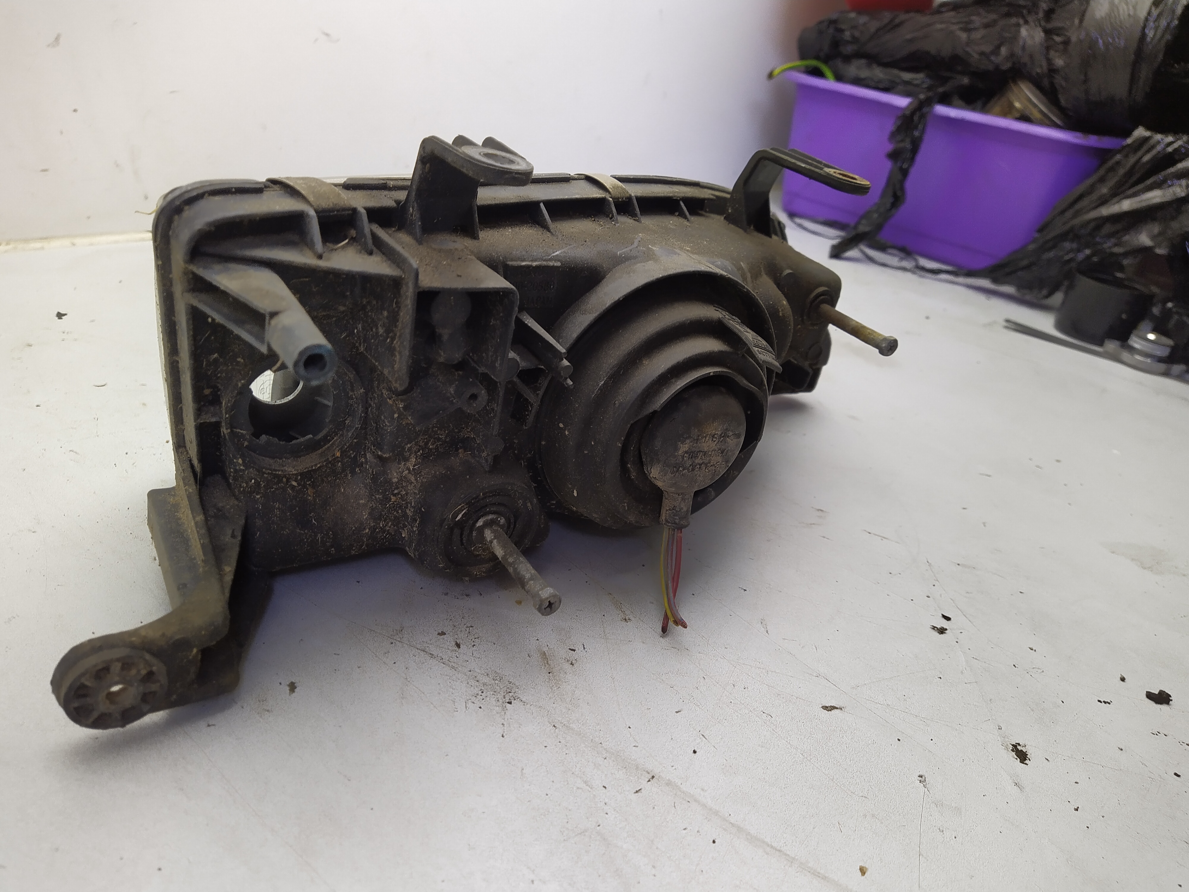 Scheinwerfer vorne links von Subaru Legacy 2 BD BG