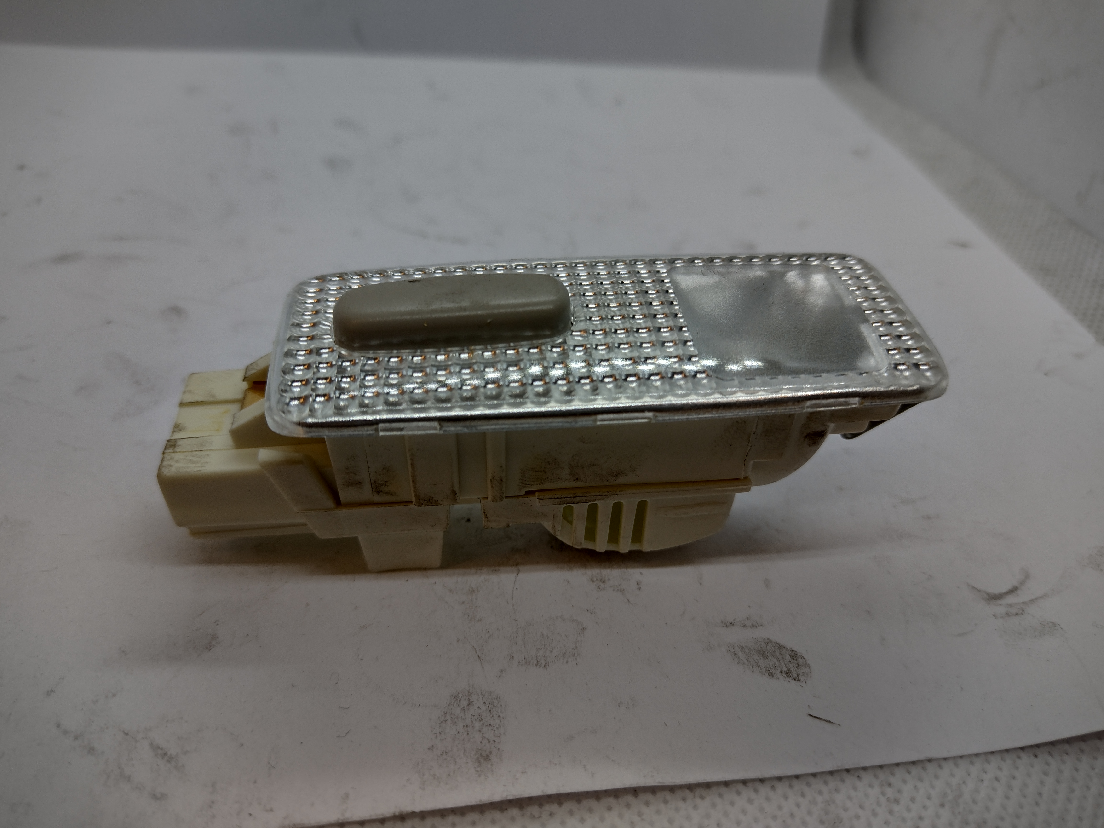 Peugeot / Citroen LESELAMPE 6362P0 NEU NOS NEW OEM