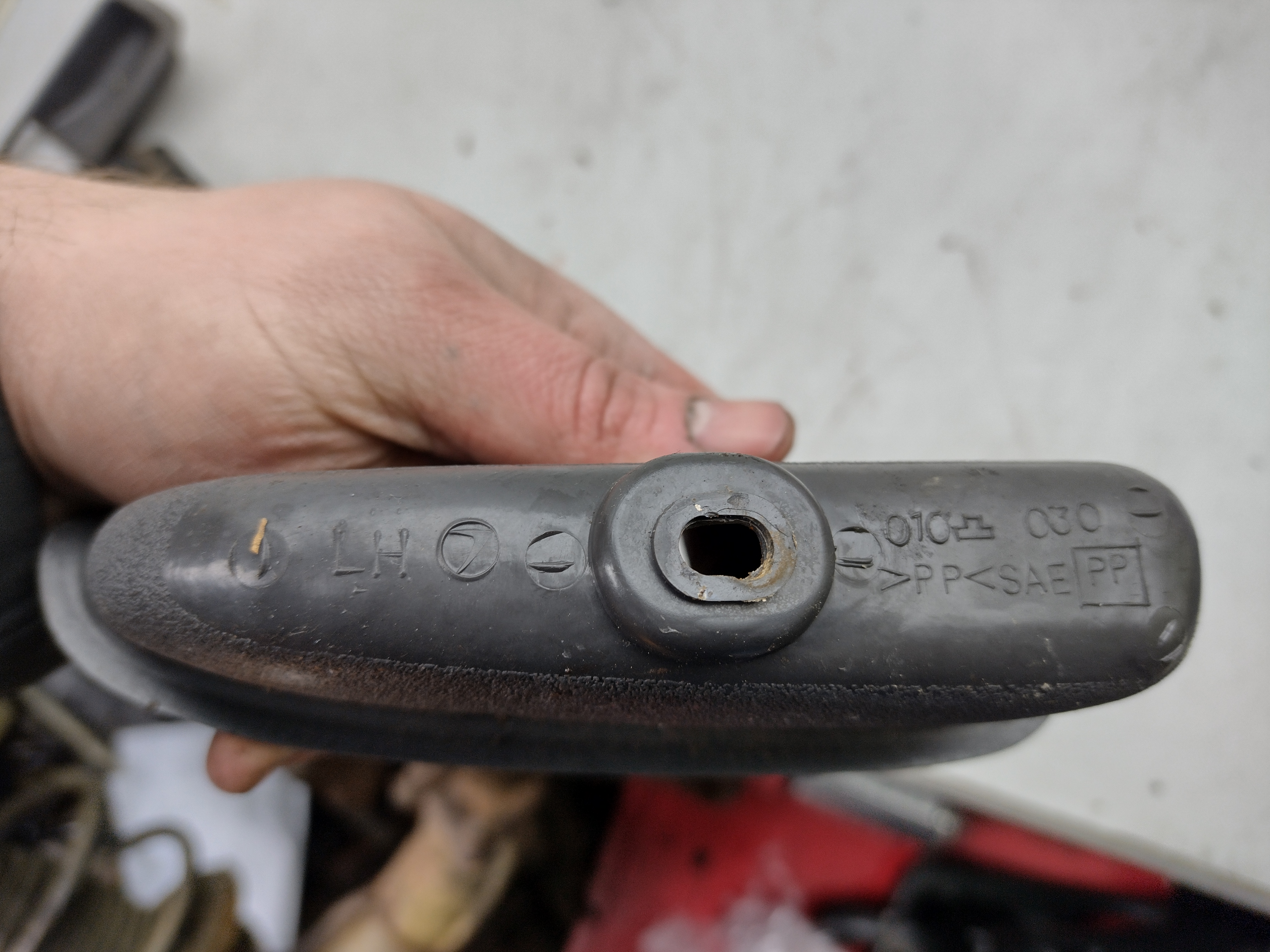 Türgriff Schale vorne links für Subaru Impreza GC8 GF8 92-00
