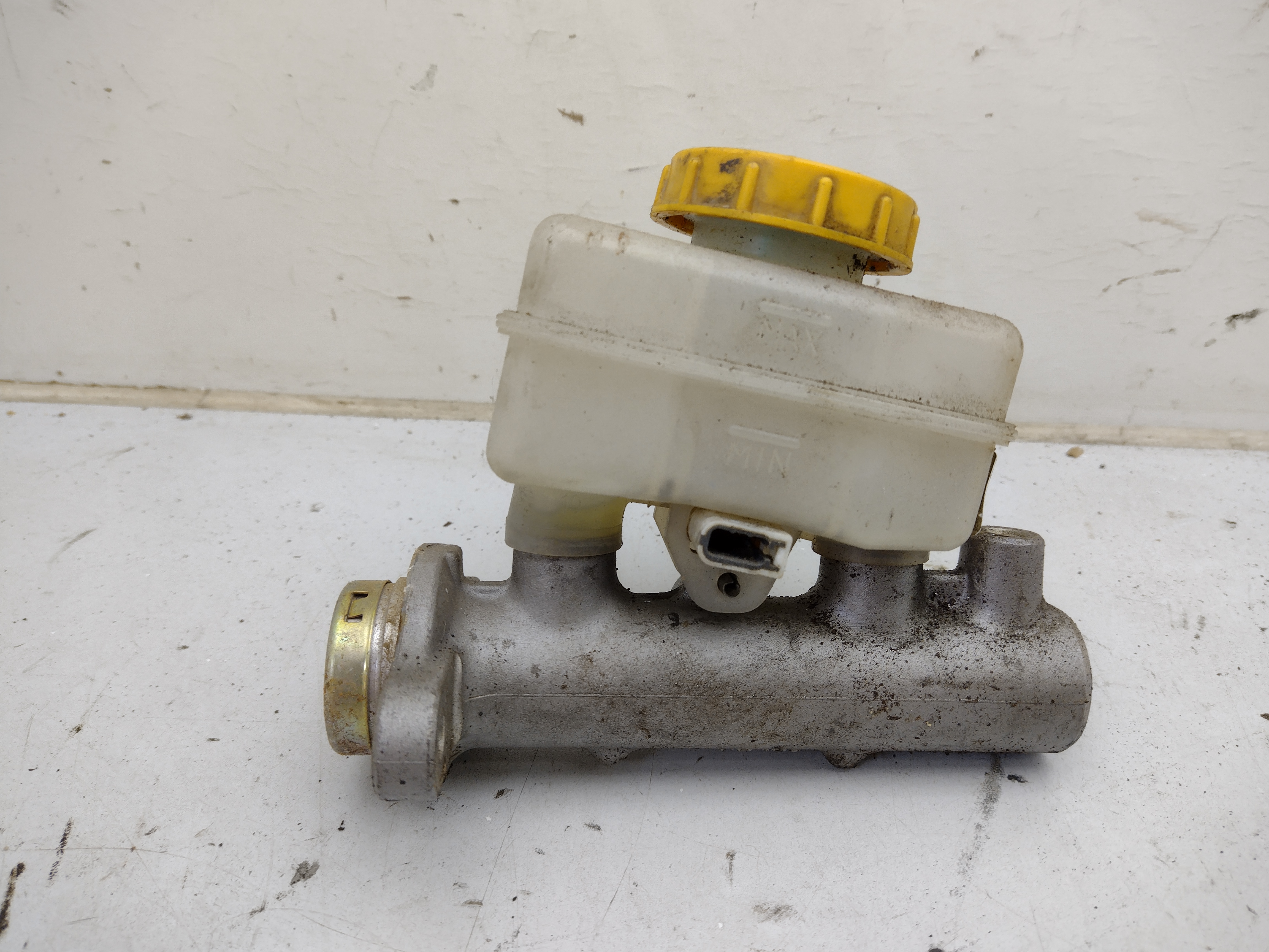 HBZ Hauptbremszylinder für Subaru Impreza 97-00 GC GF GFC