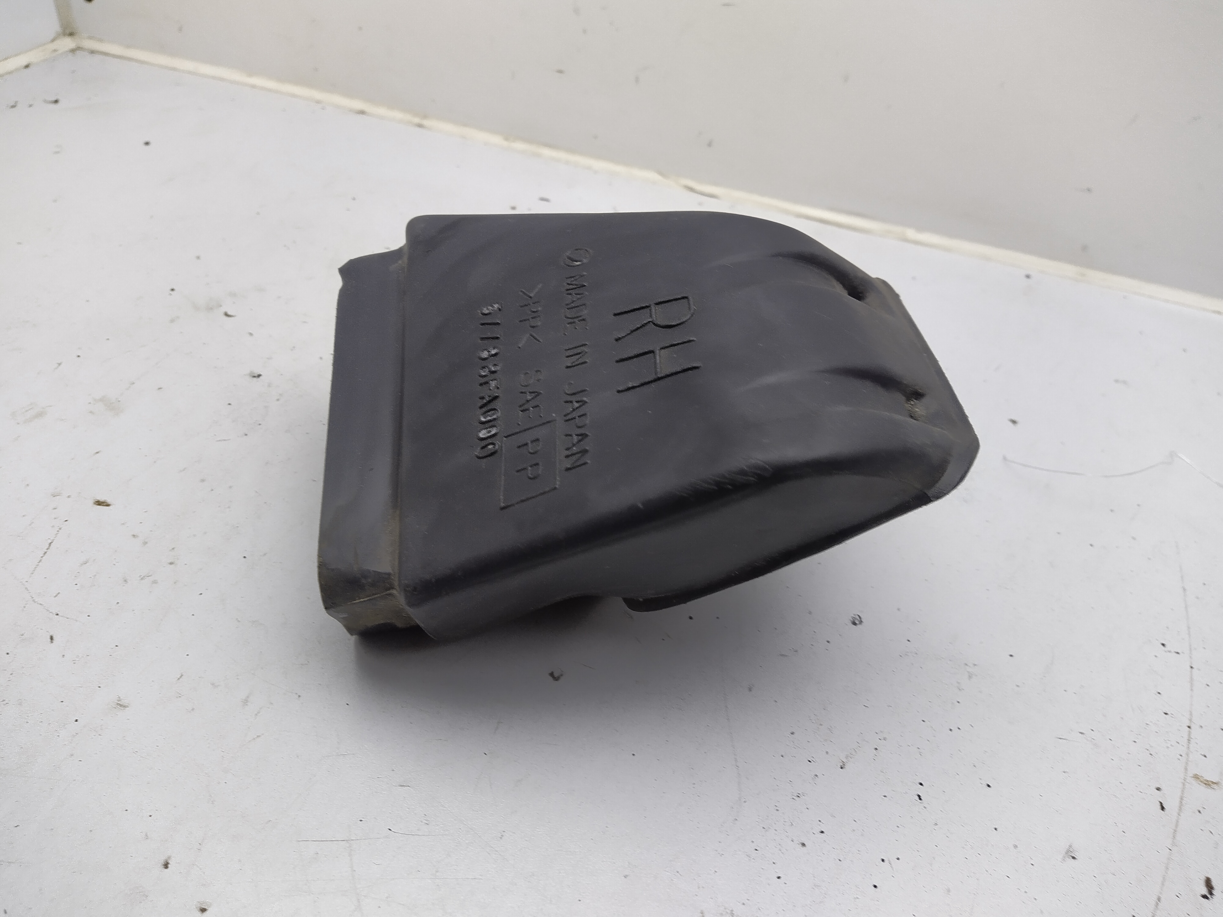 AIR CLEAN DUCT BRKT Bremsenbelüftung rechts Subaru Impreza GC GF 1992-1998 57788FA000