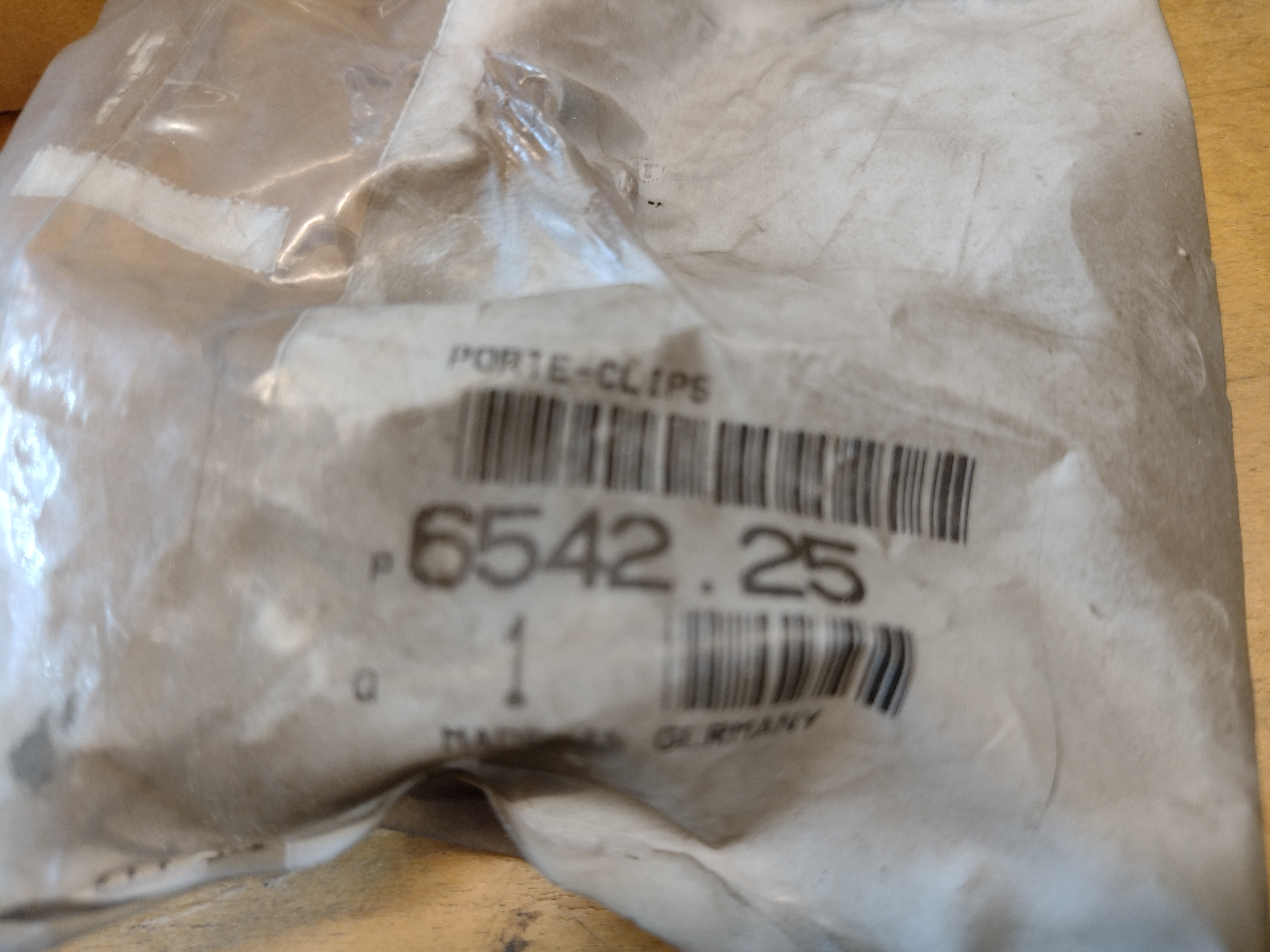 Peugeot / Citroen Steckergehäuse 654225 NEU NOS NEW OEM
