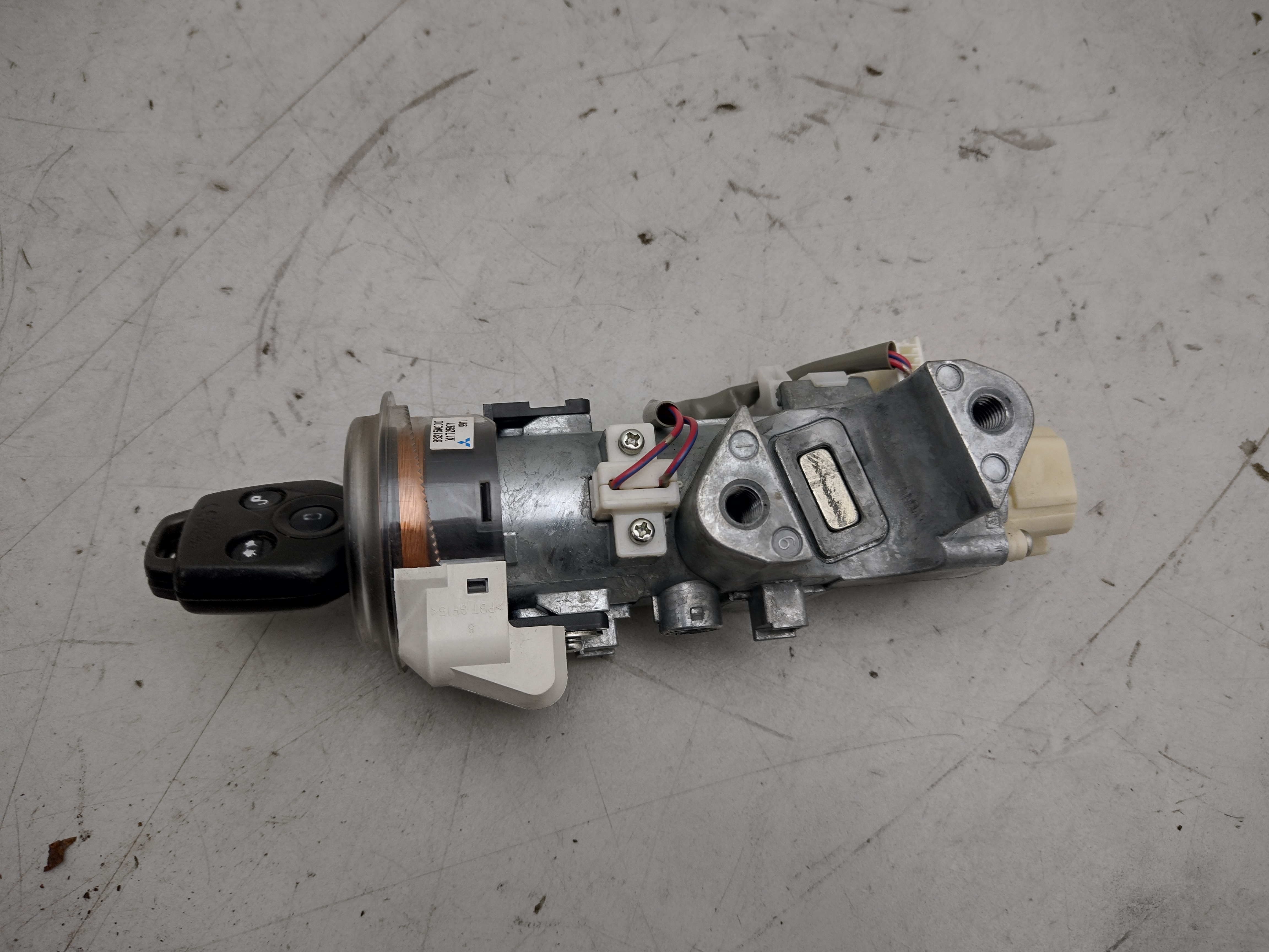 Zündschloss 88215AG000 mit Schlüssel für Subaru Legacy BL BP 03-08