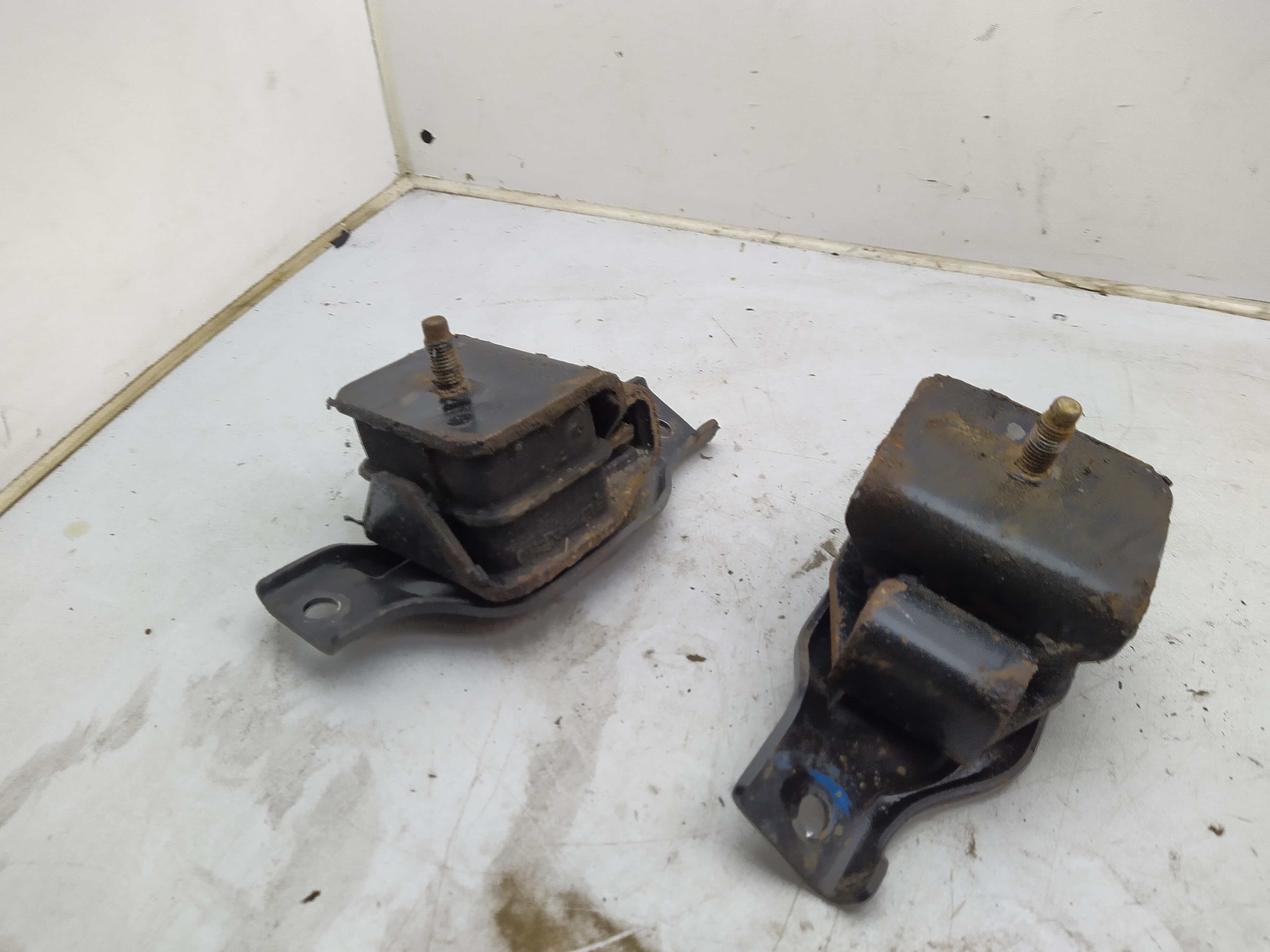 Satz Motorlager Subaru Impreza GD GG NEWAGE