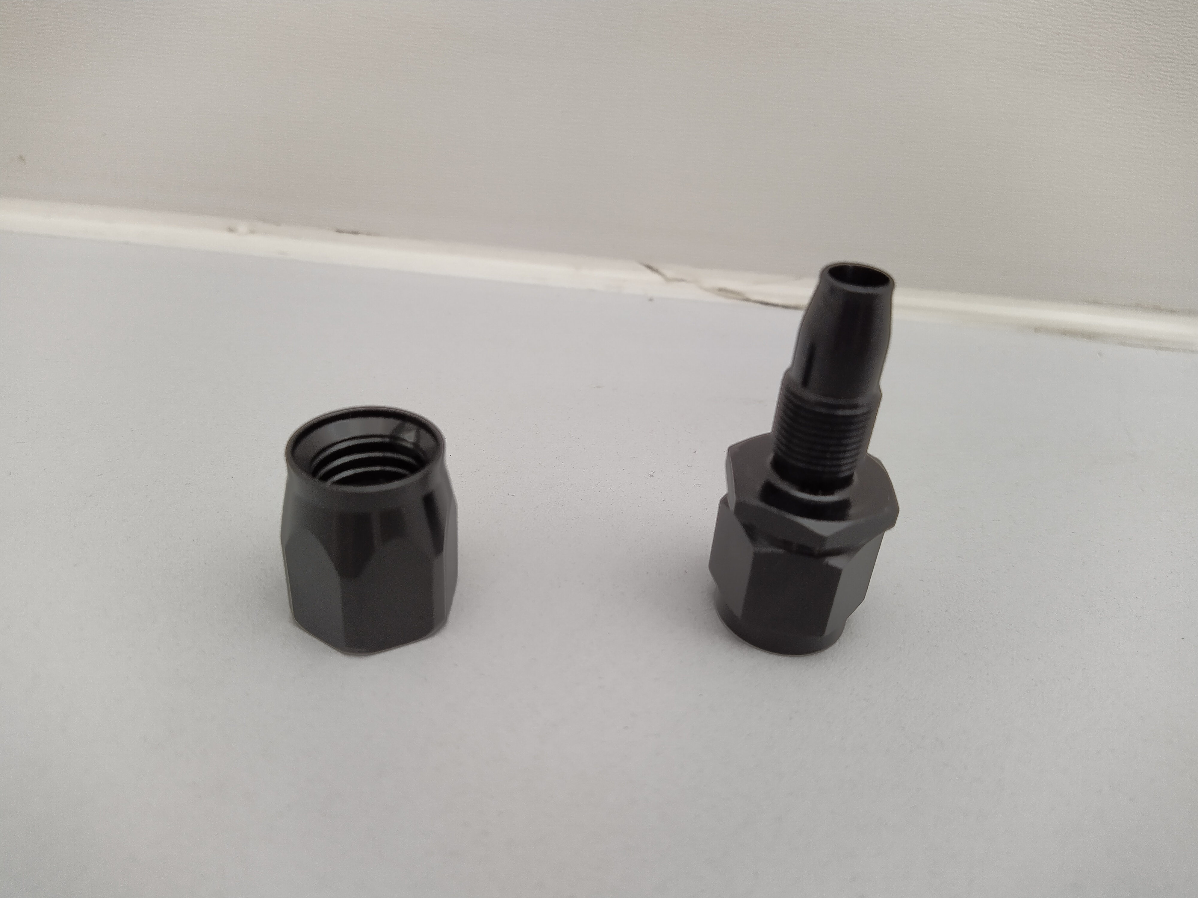 Alu-Fitting schwarz AN6 Dash 6 gerade