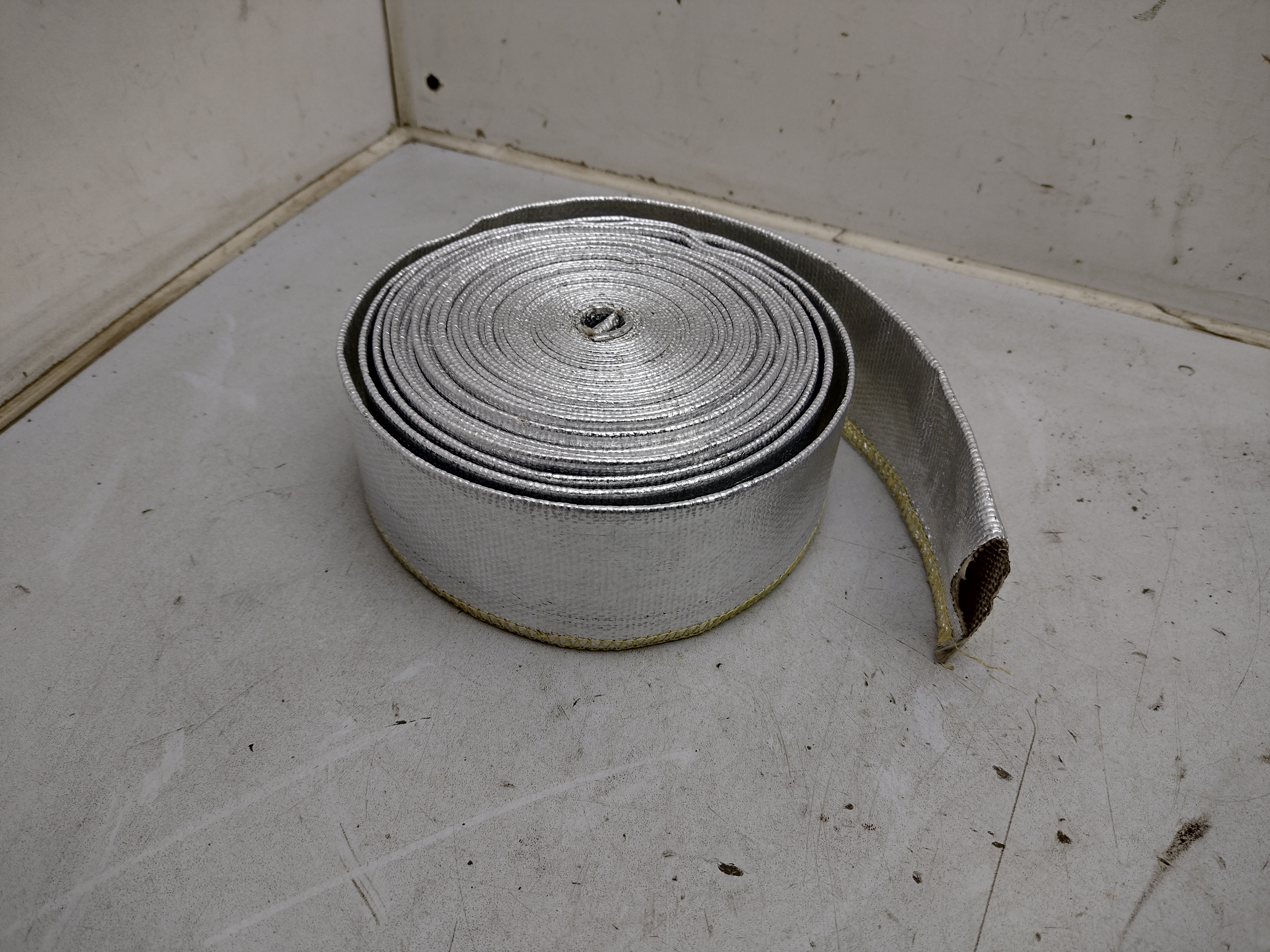Hitzeschutzschlauch geschlossen 32mm Meterware
