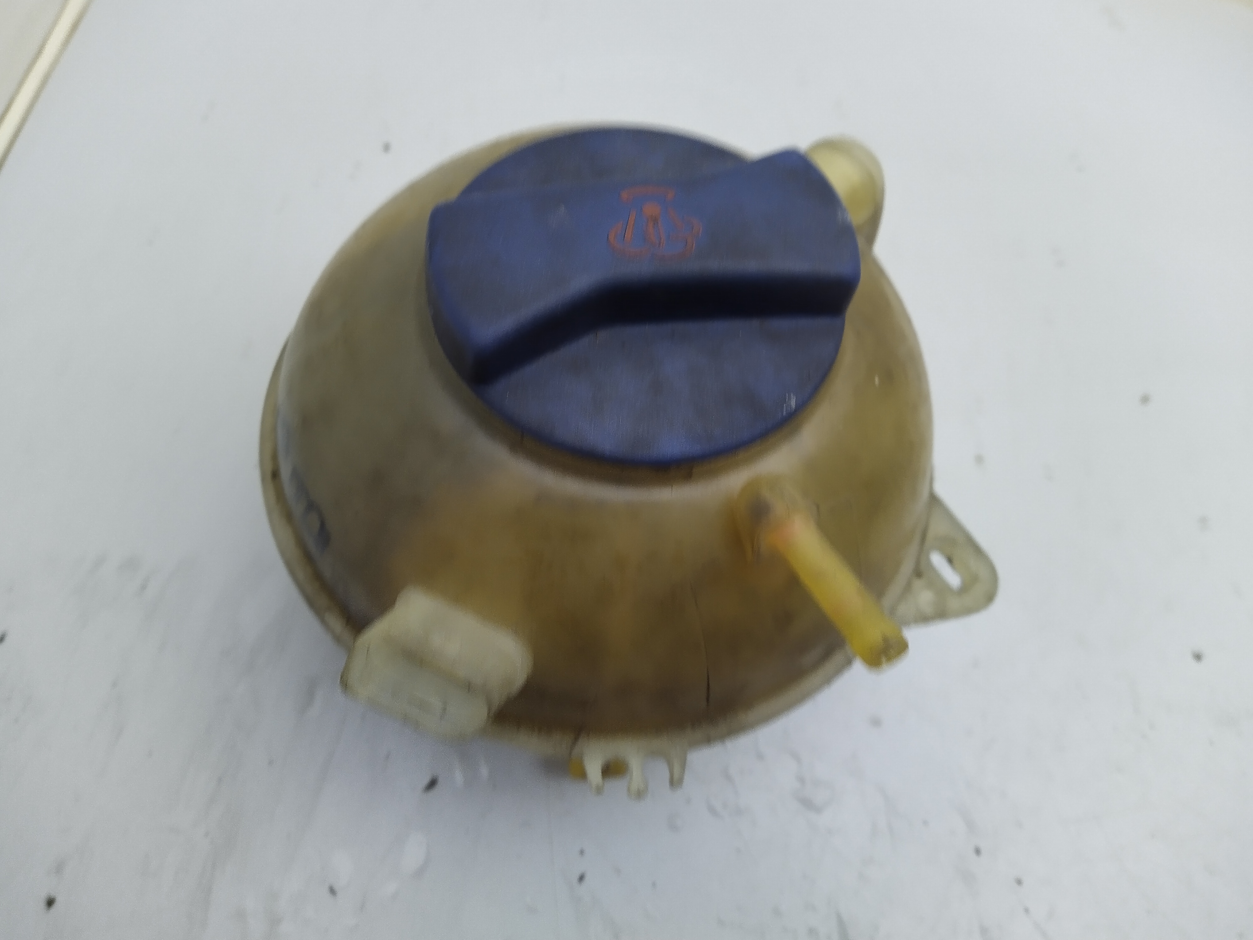 Kühlwasserausgleichsbehälter VW Golf 4 1.6l