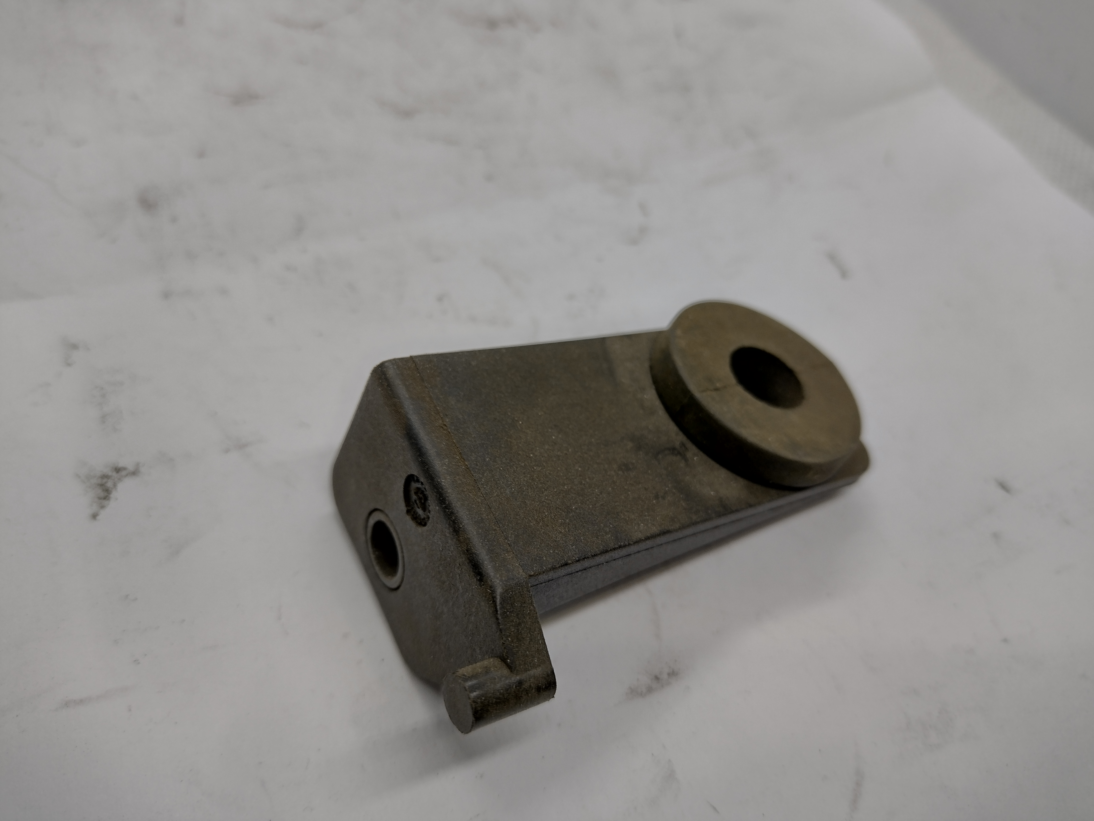 Peugeot 106 Haltelasche Kühler 131293 NEU NOS NEW