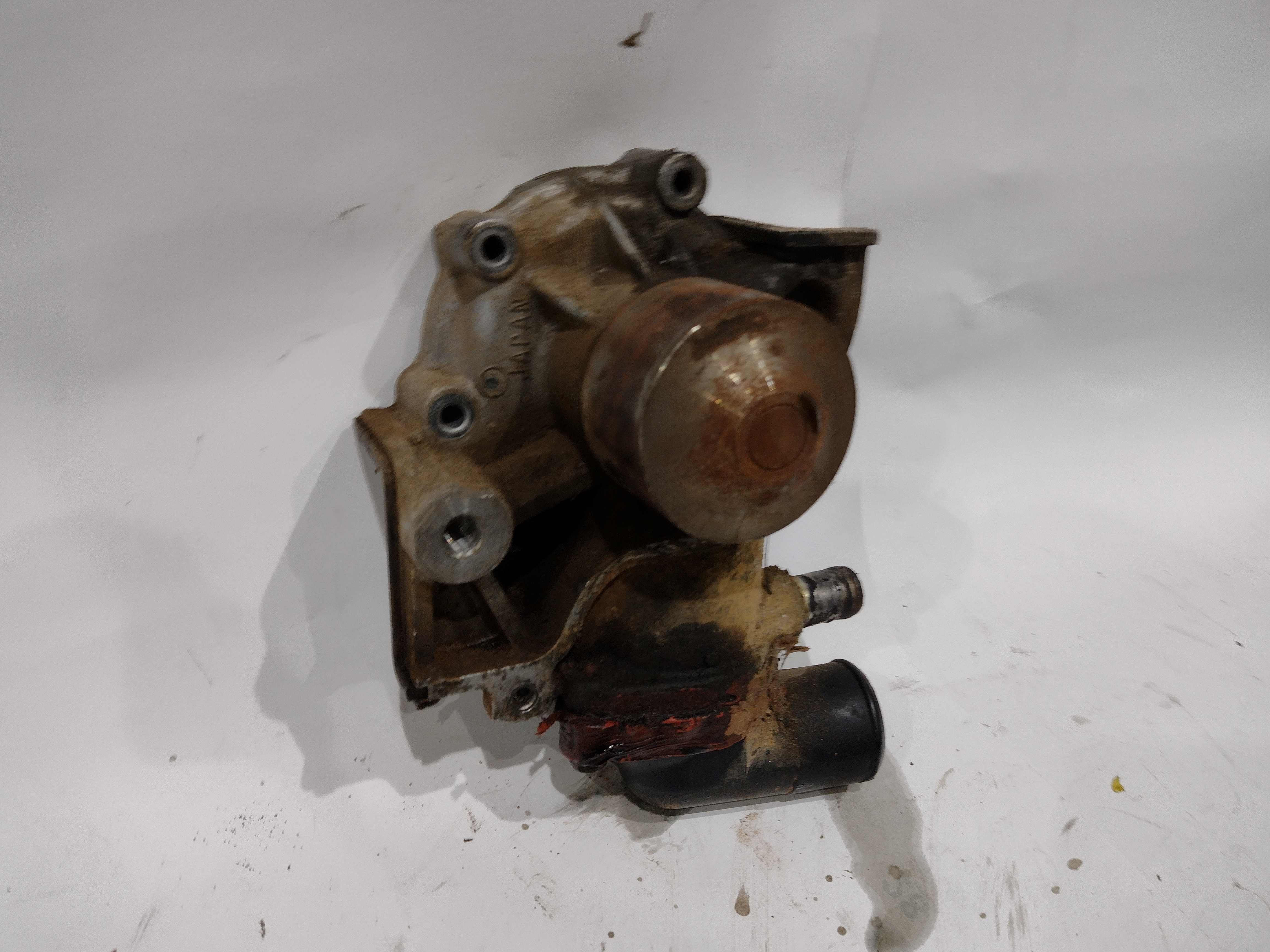 Wasserpumpe mit Thermostatgehäuse für Subaru Legacy 2.2l 136PS