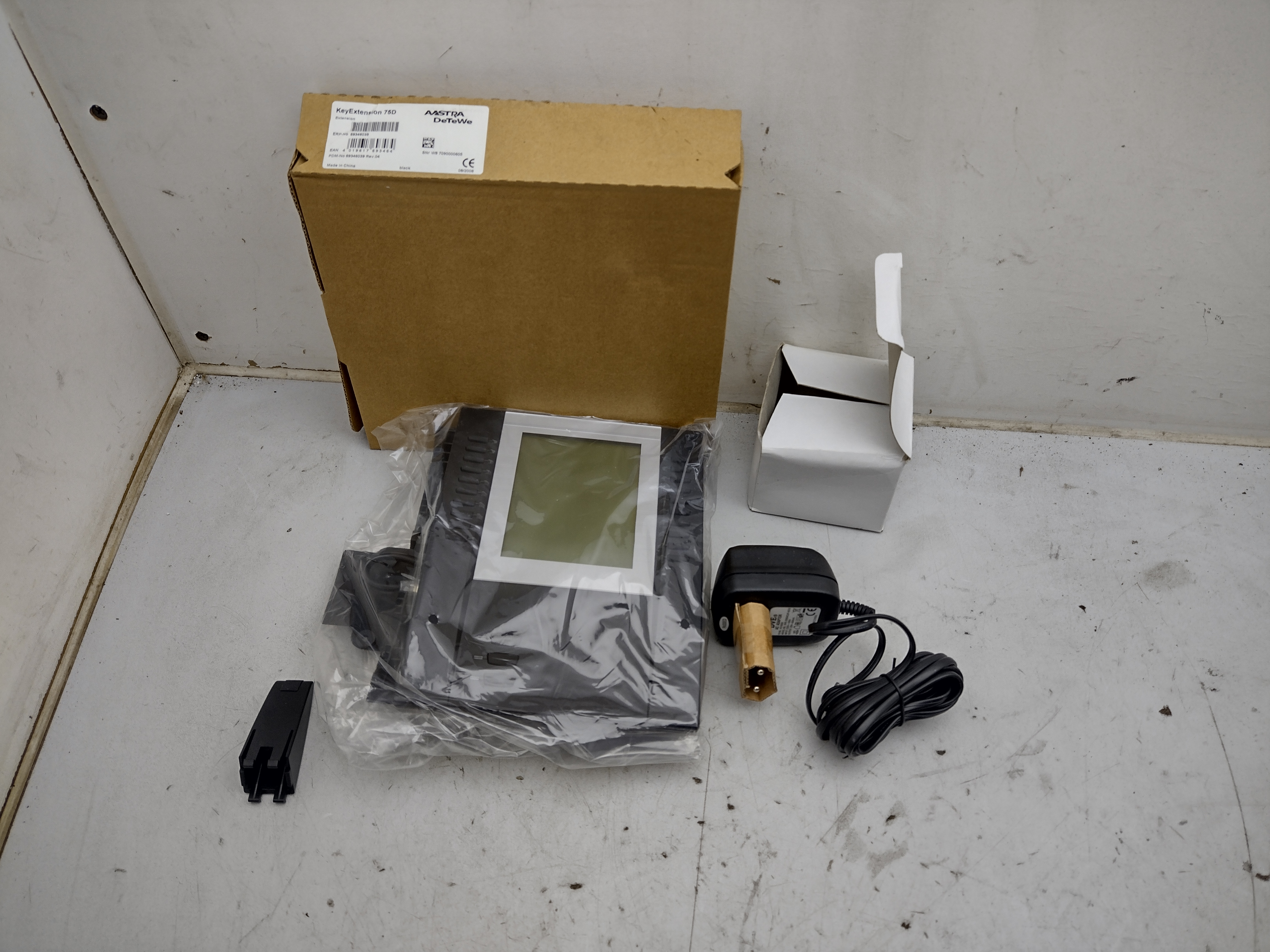 Neue Aastra DeTeWe KeyExtension 75D schwarz 69346039 Netzteil und OVP