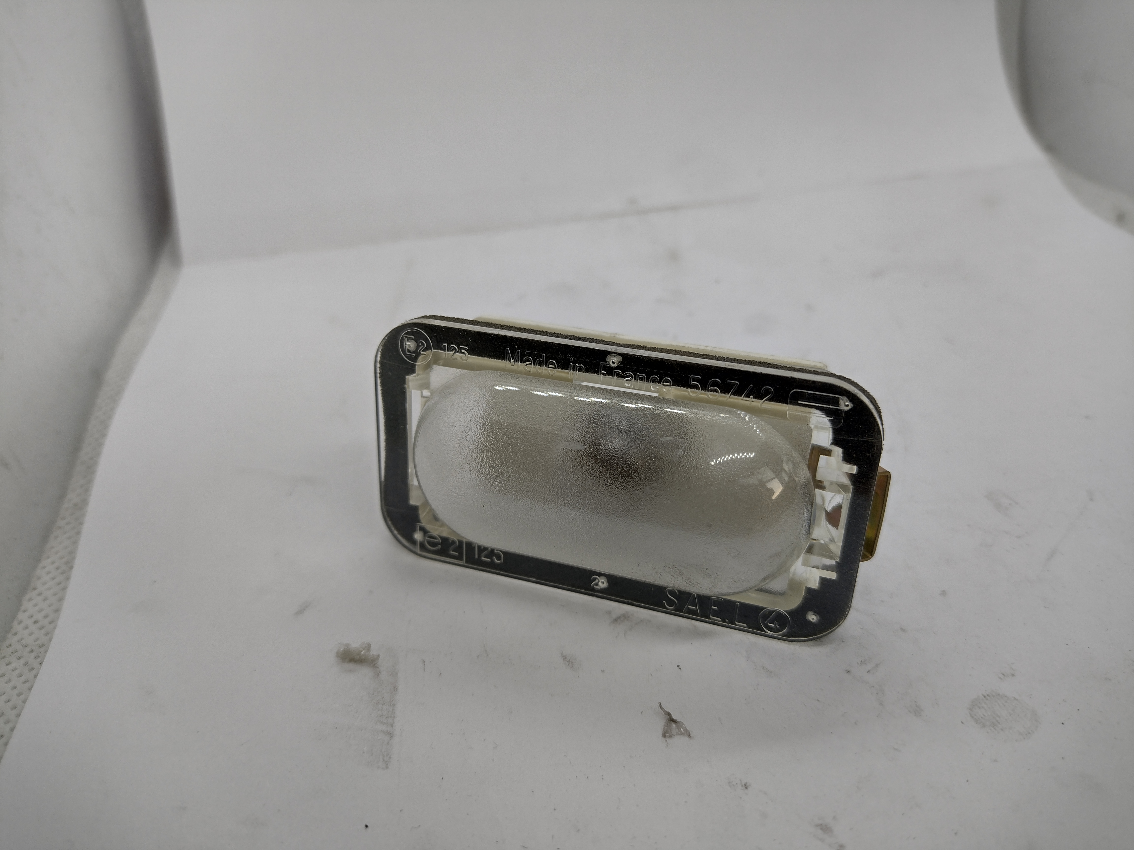 Peugeot 305 Nummernschildleuchte 634060 NEU NOS NEW OEM