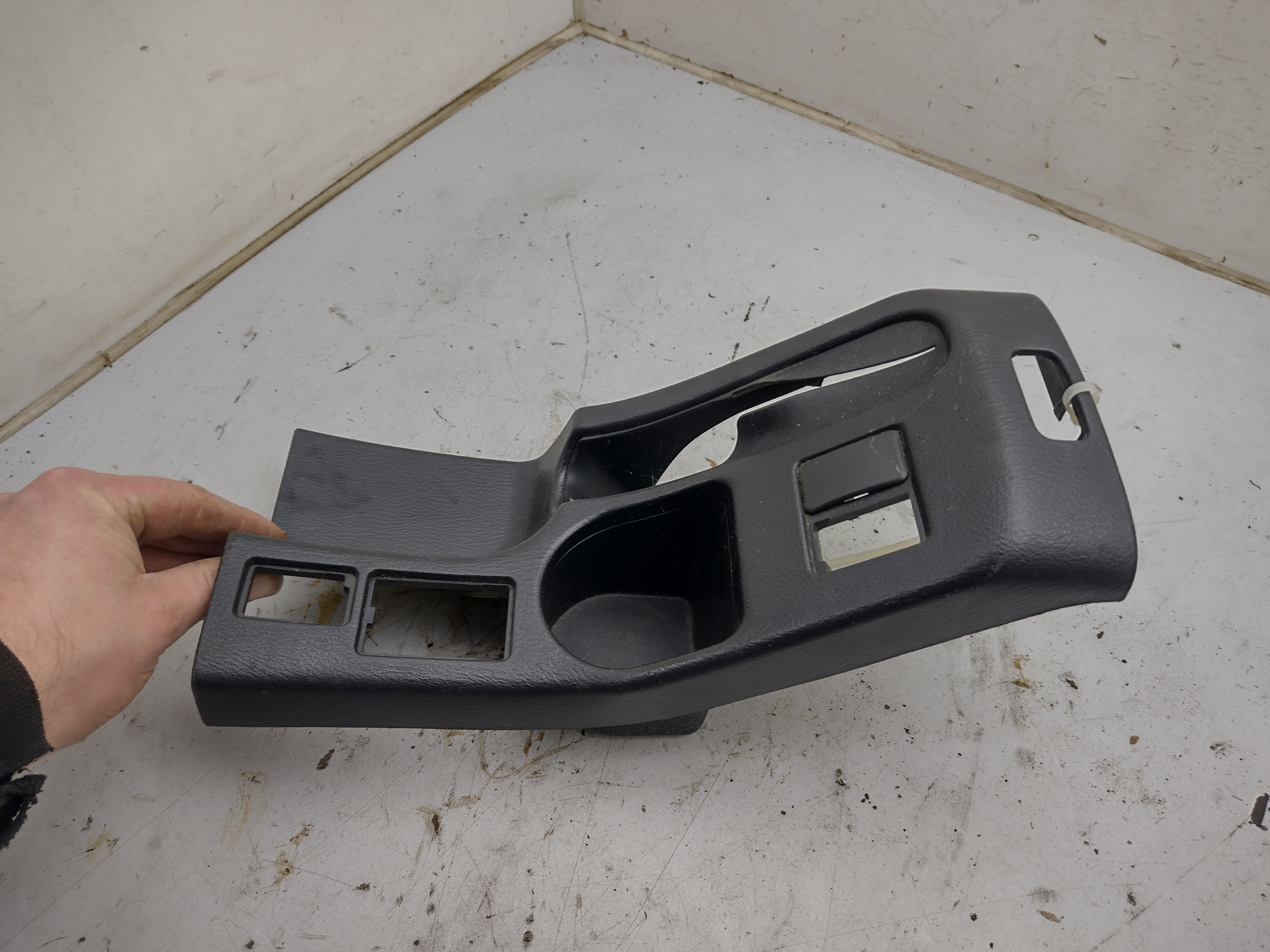 Mittelkonsole Becherhalter für Subaru Impreza GD GG Newage 01-05