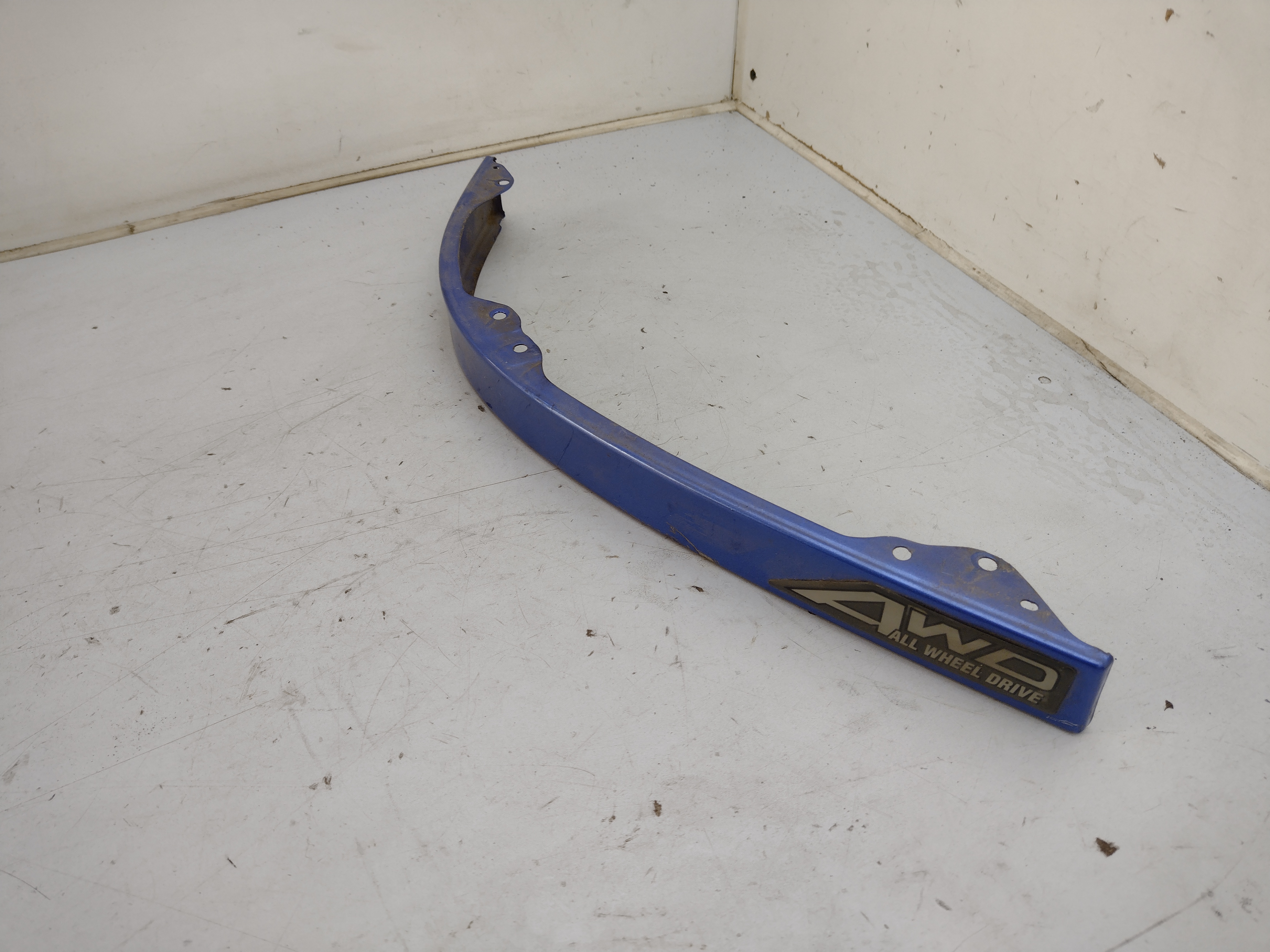 Zierleiste hinten links unter Rückleuchte für Subaru Impreza 1 GC GF 93-00 blau