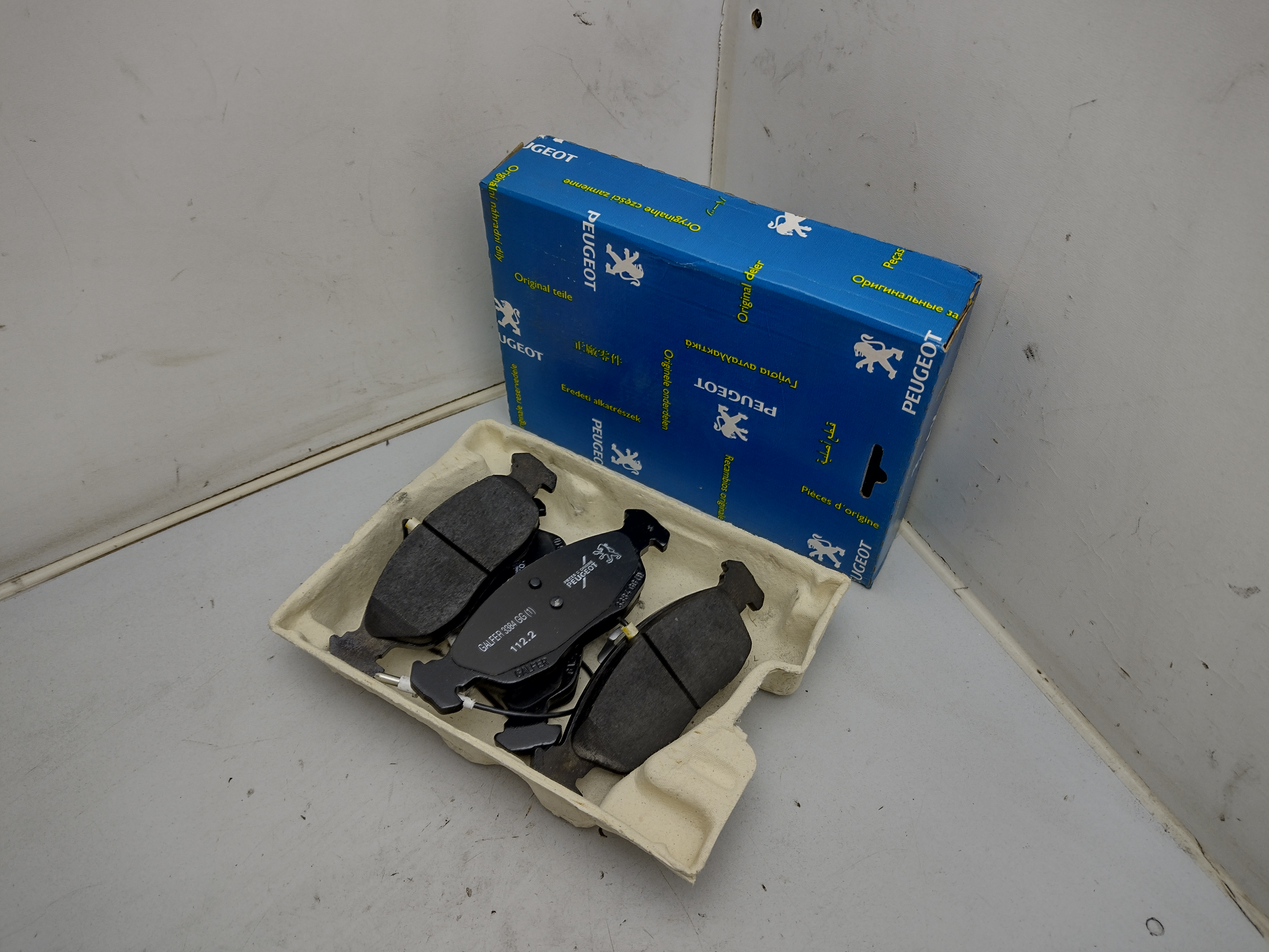 Peugeot 306 / Citroen Xsara 425181 Bremsbeläge vorne NOS NEW OEM