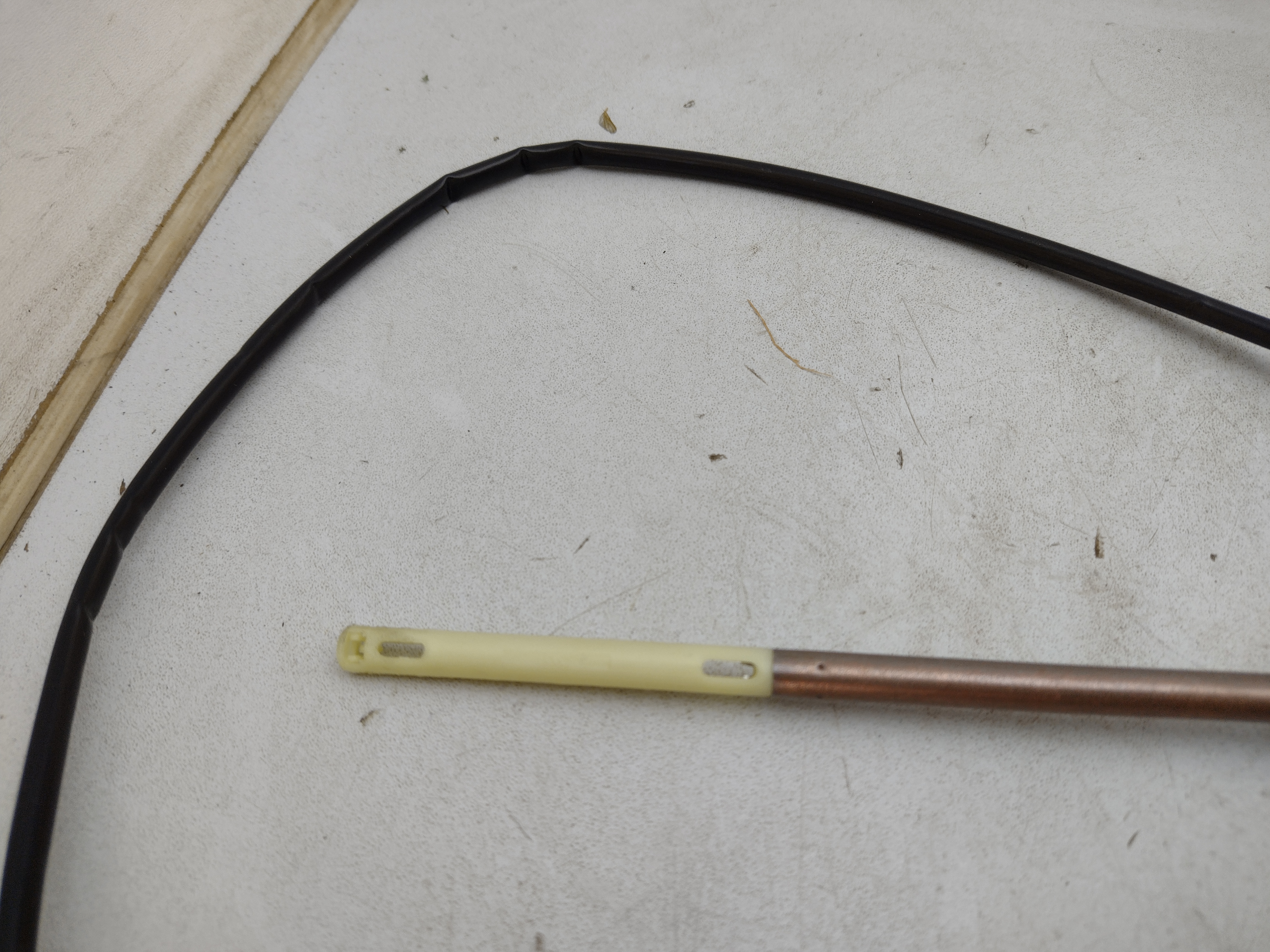 Peugeot / Citroen MOTORÖLSTANDSSONDE 1131F7 NOS NEW OEM