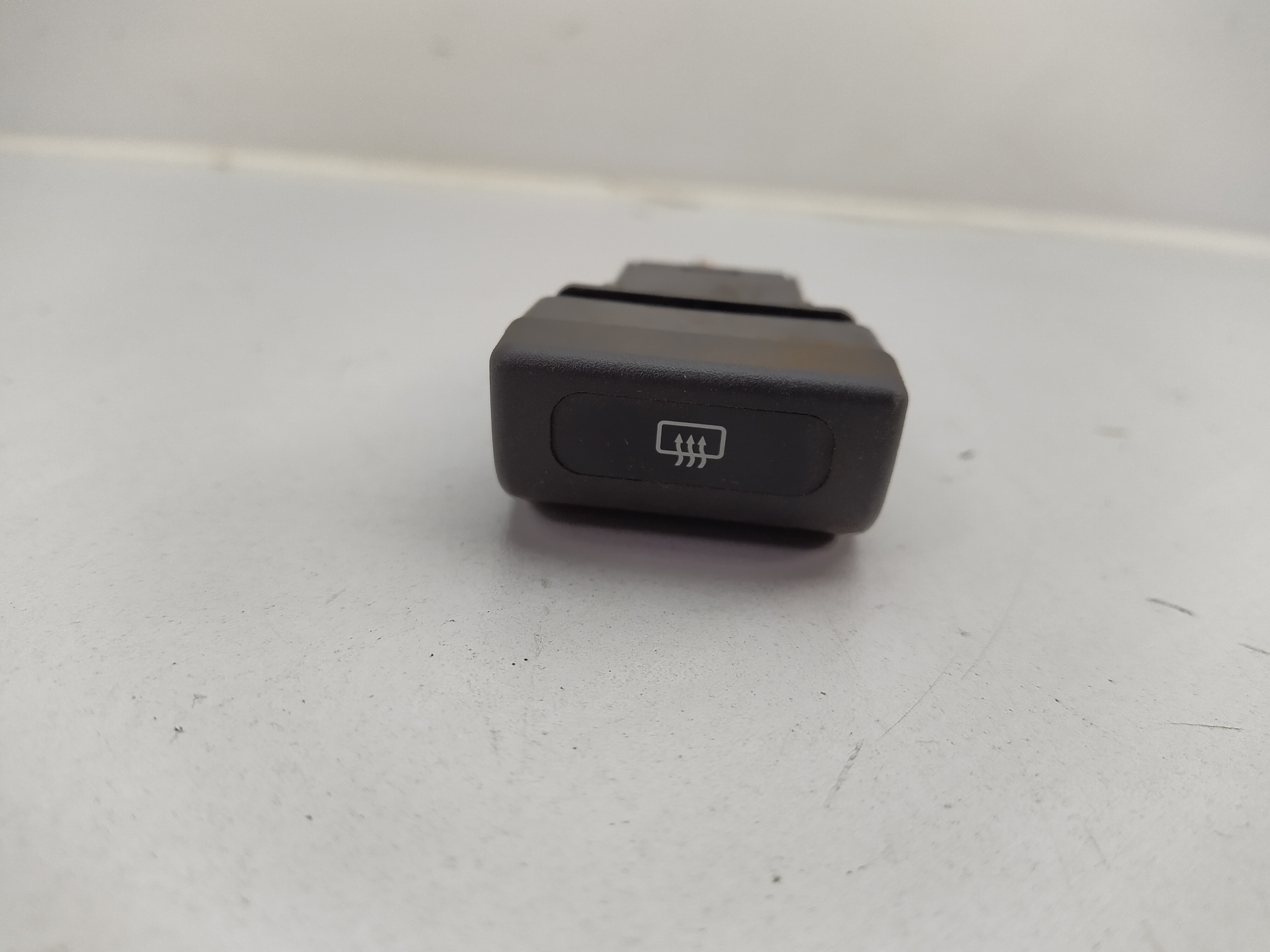 Schalter Frontscheibengebläse / Heizung Subaru Impreza GC GF Subaru Forester SF