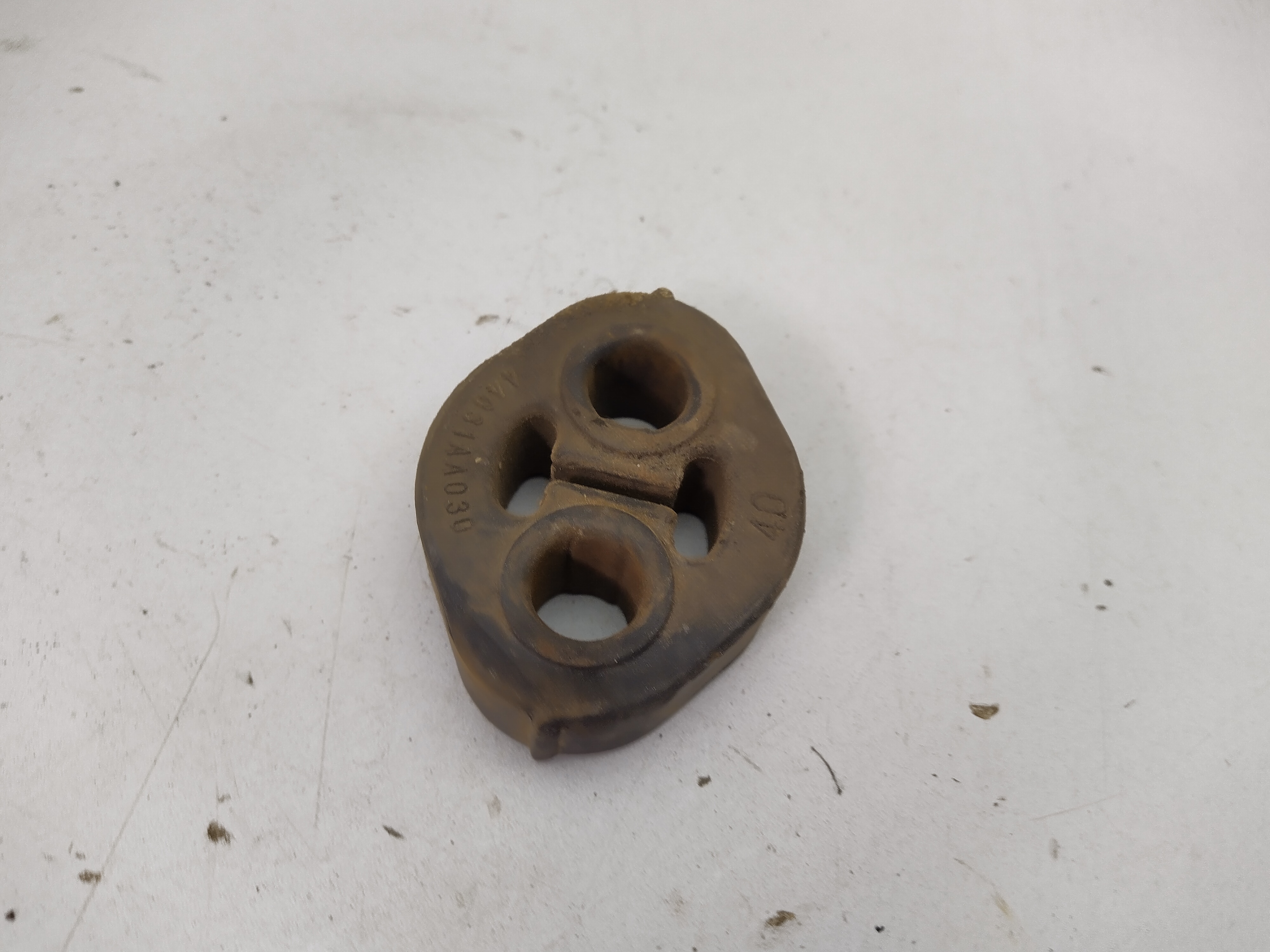 Auspuffgummi Halter Subaru Impreza GG/GD Bj.01-05