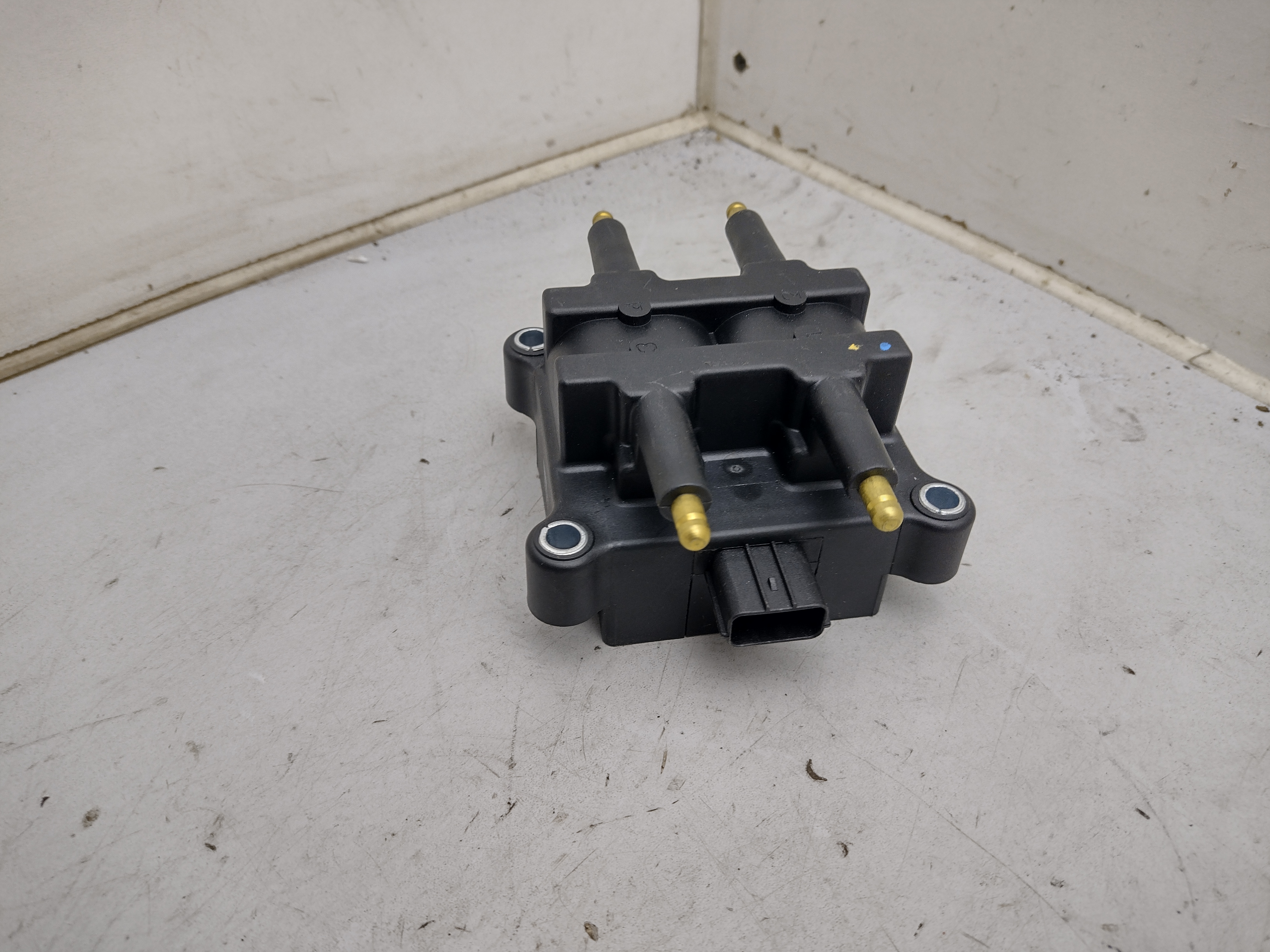 Zündspule für Subaru Impreza und Legacy 22433AA410