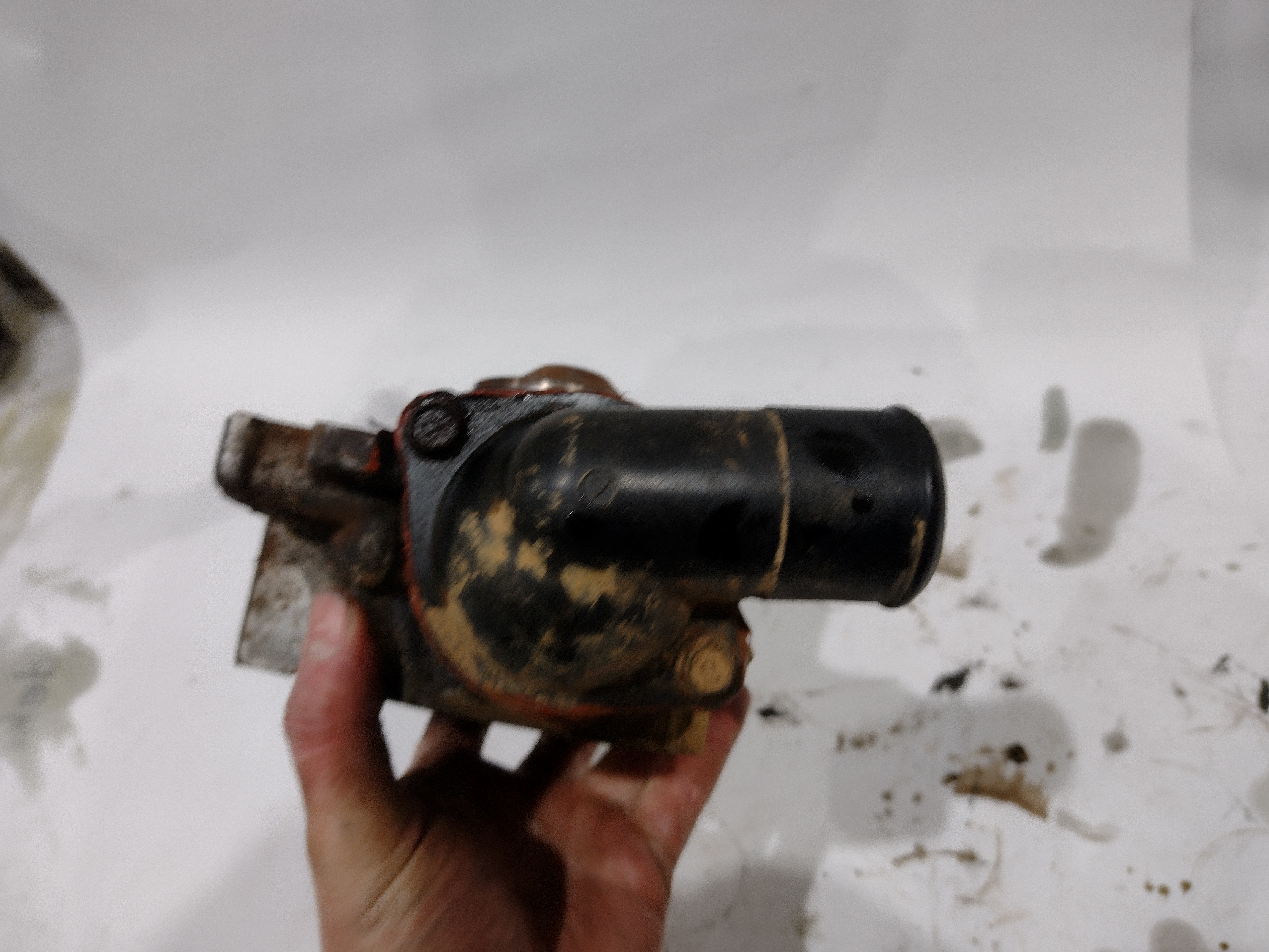 Wasserpumpe mit Thermostatgehäuse für Subaru Legacy 2.2l 136PS