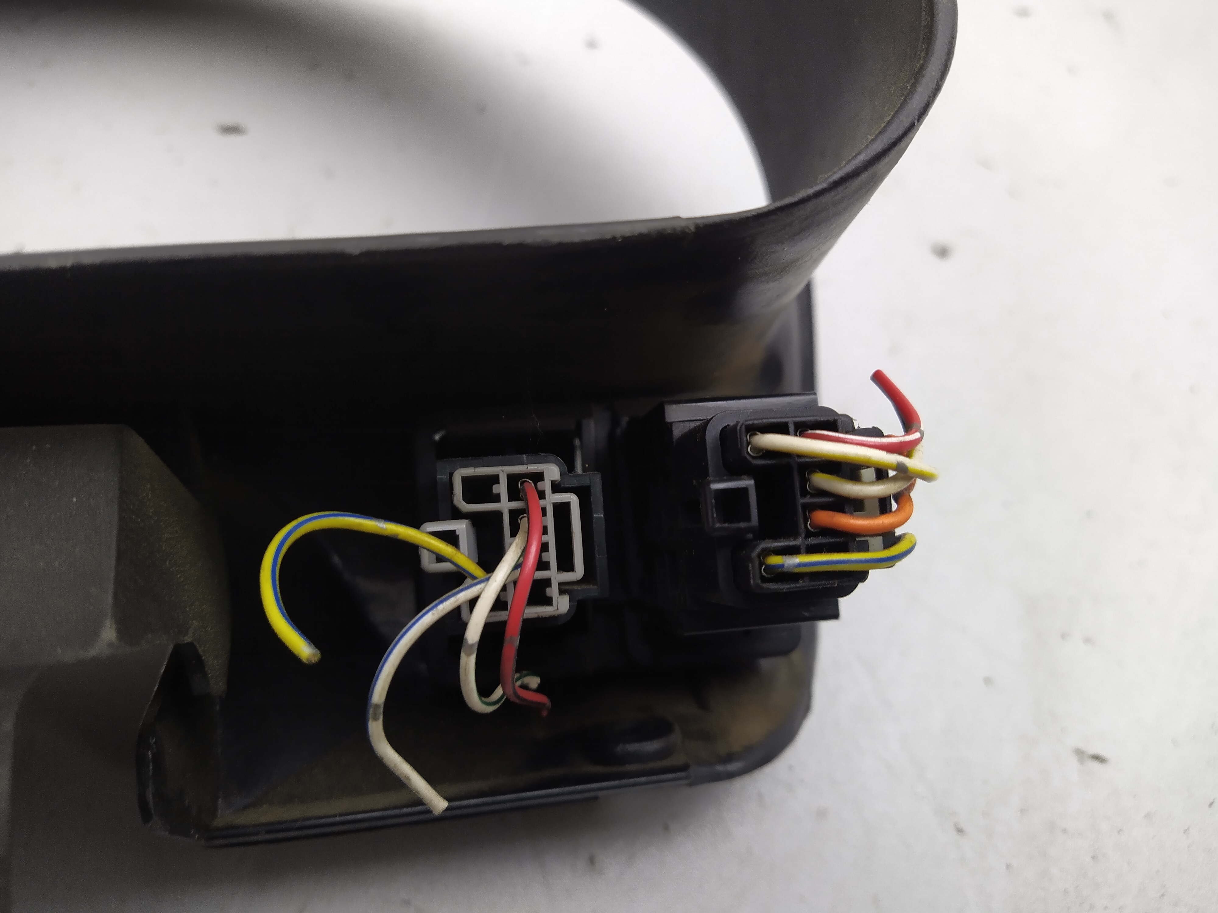 Subaru Legacy BD BG Tachoblende mit Schalter Nebelschluss und Heckscheibenheizung