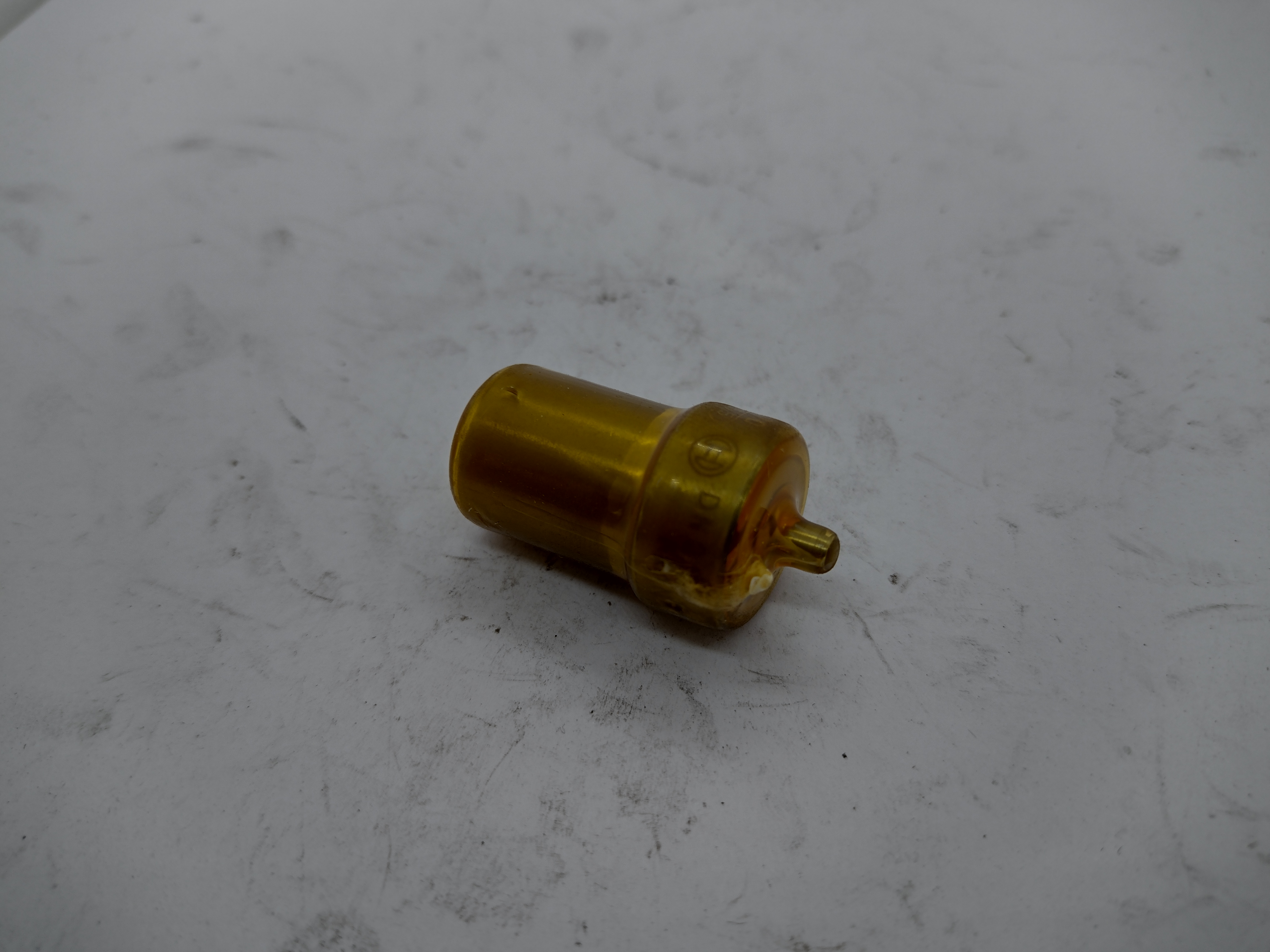Peugeot / Citroen Einspritzdüse 198495 NEU NOS NEW OEM