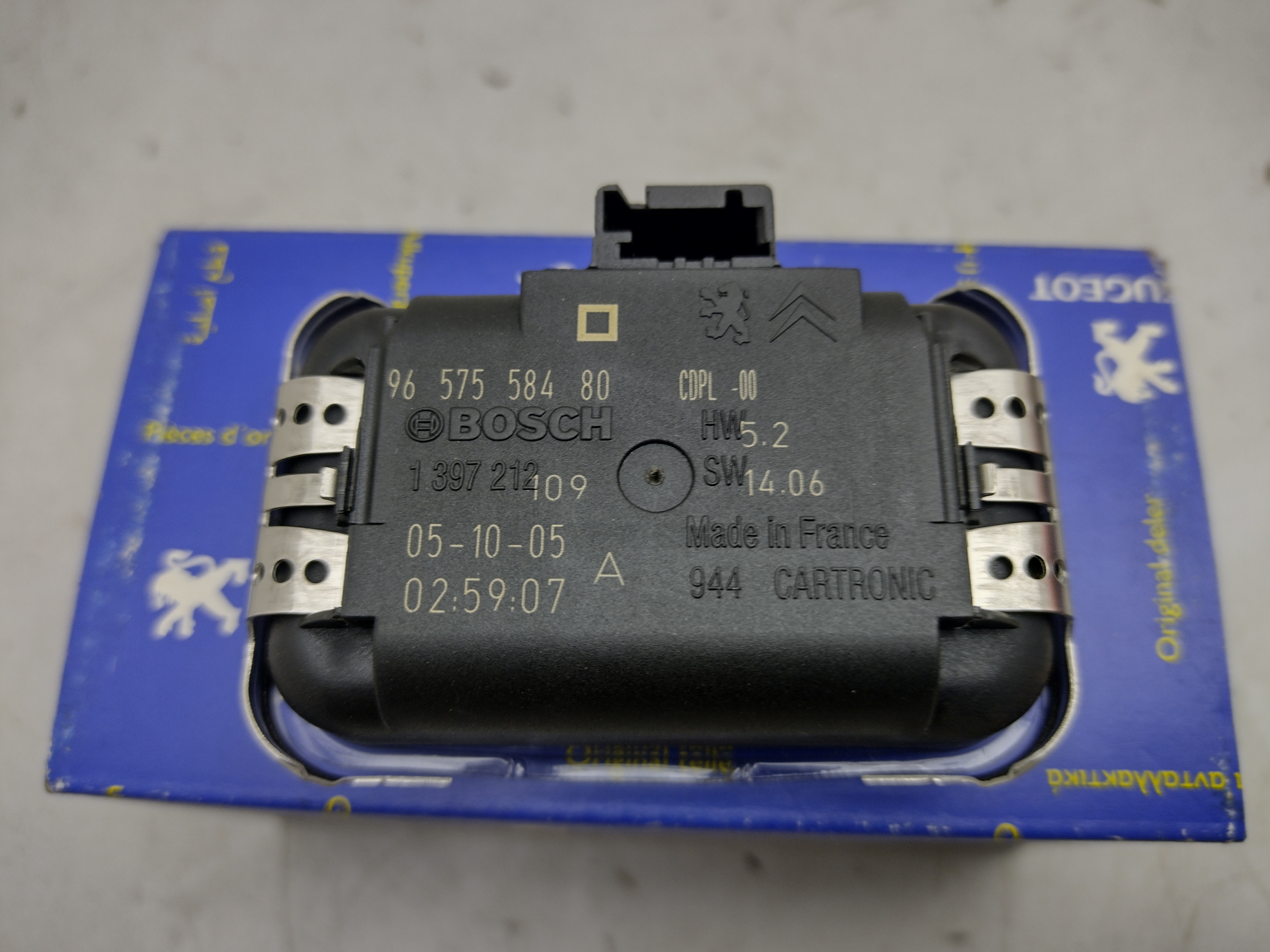 Peugeot / Citroen Regensensor 6405W9 NEU NOS NEW OEM