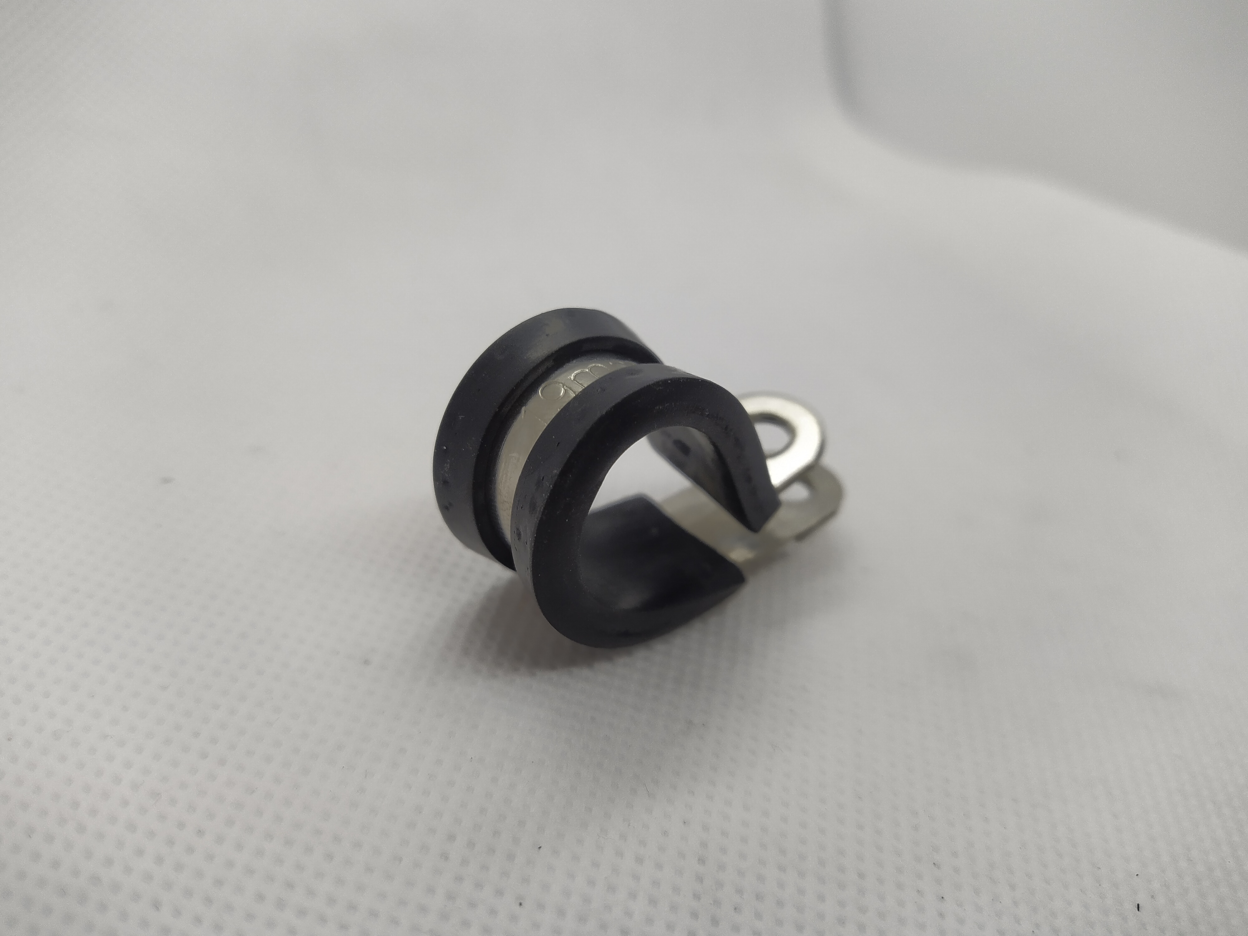 19mm gepolsterte Schlauchbefestigungsschlaufe Schlauchklemme aus Edelstahl V2A