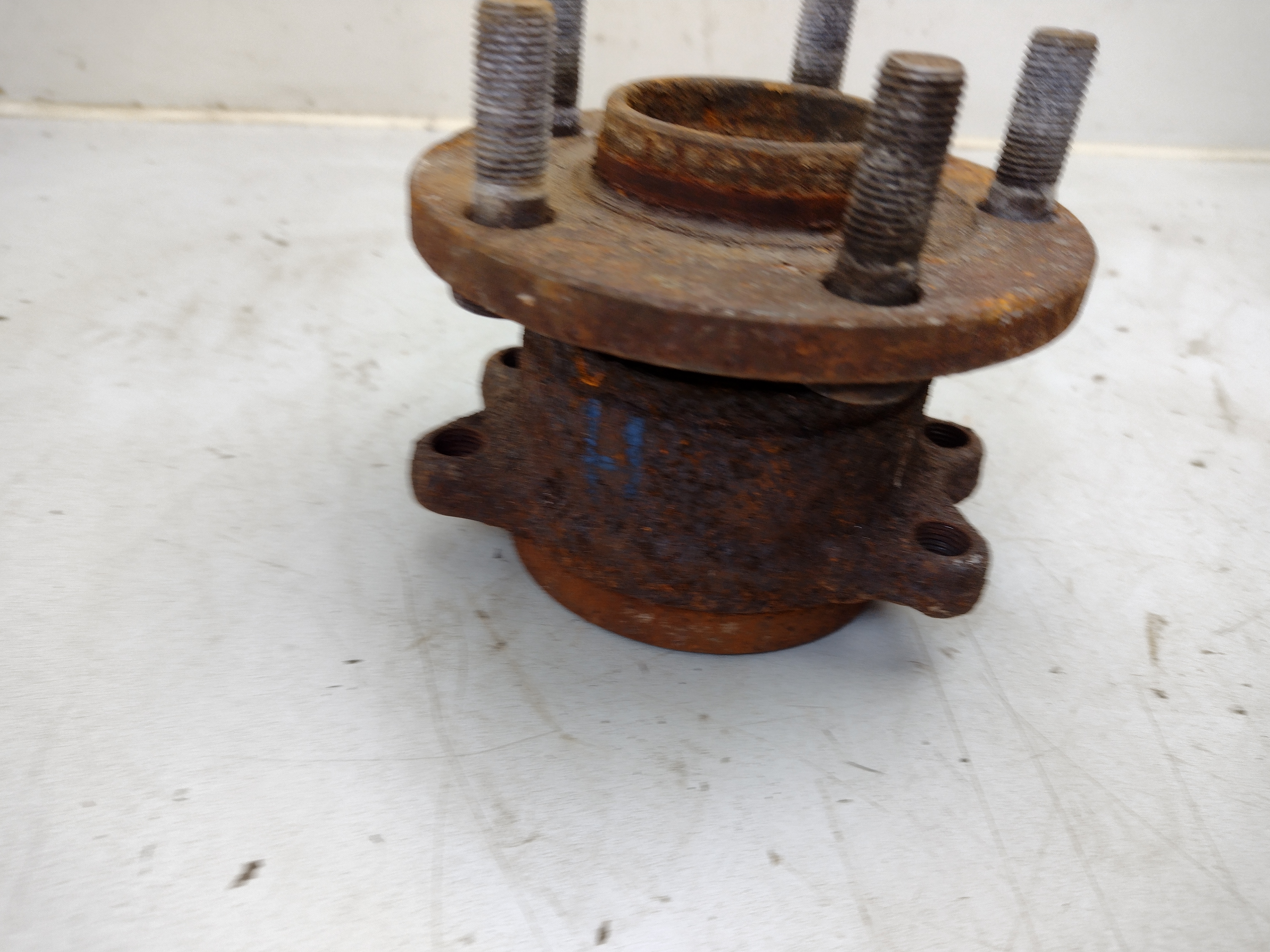 Radlager Radnabe hinten von Subaru Outback BE BH  Legacy 3 BE BH