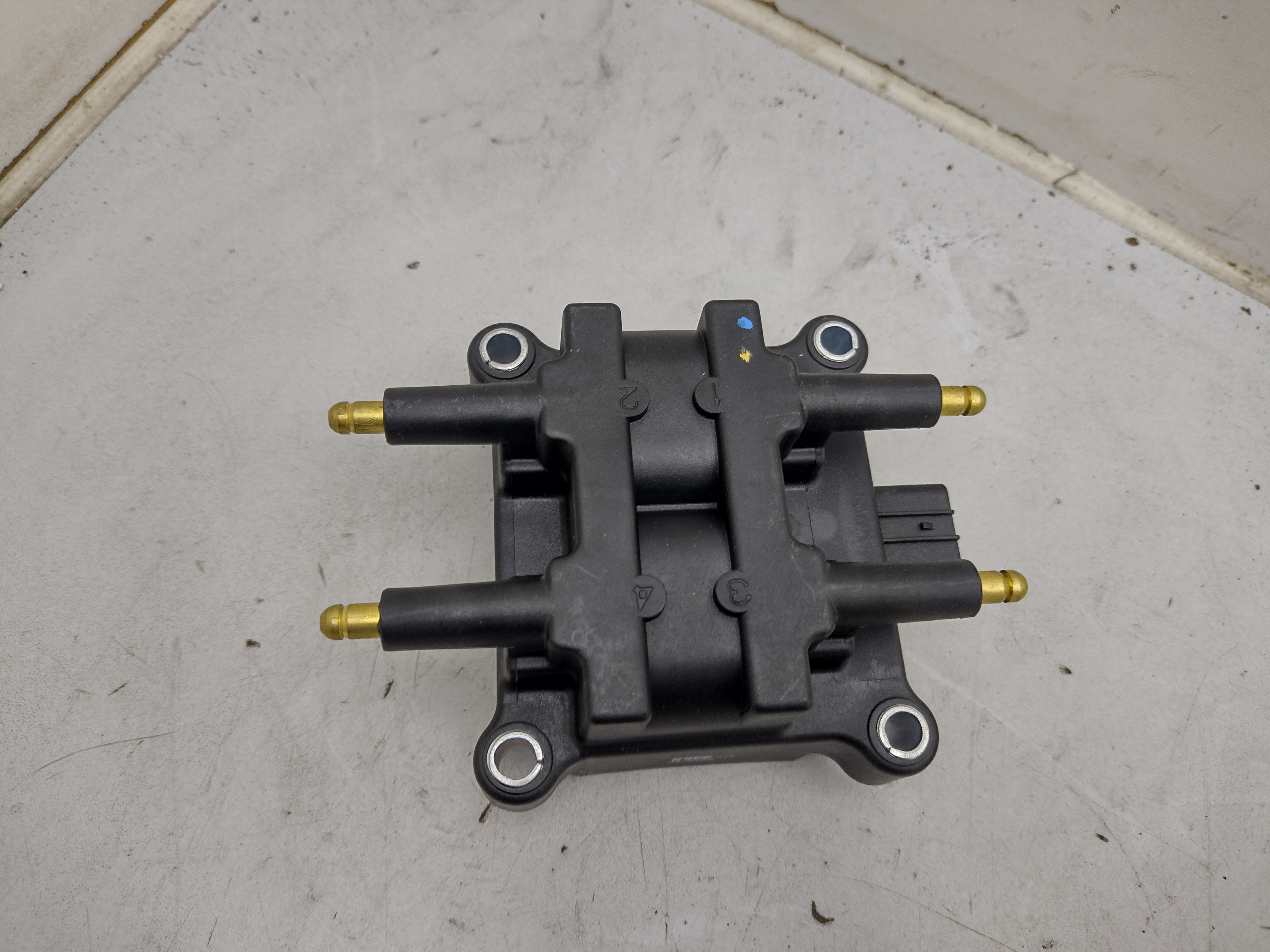 Zündspule für Subaru Impreza und Legacy 22433AA410