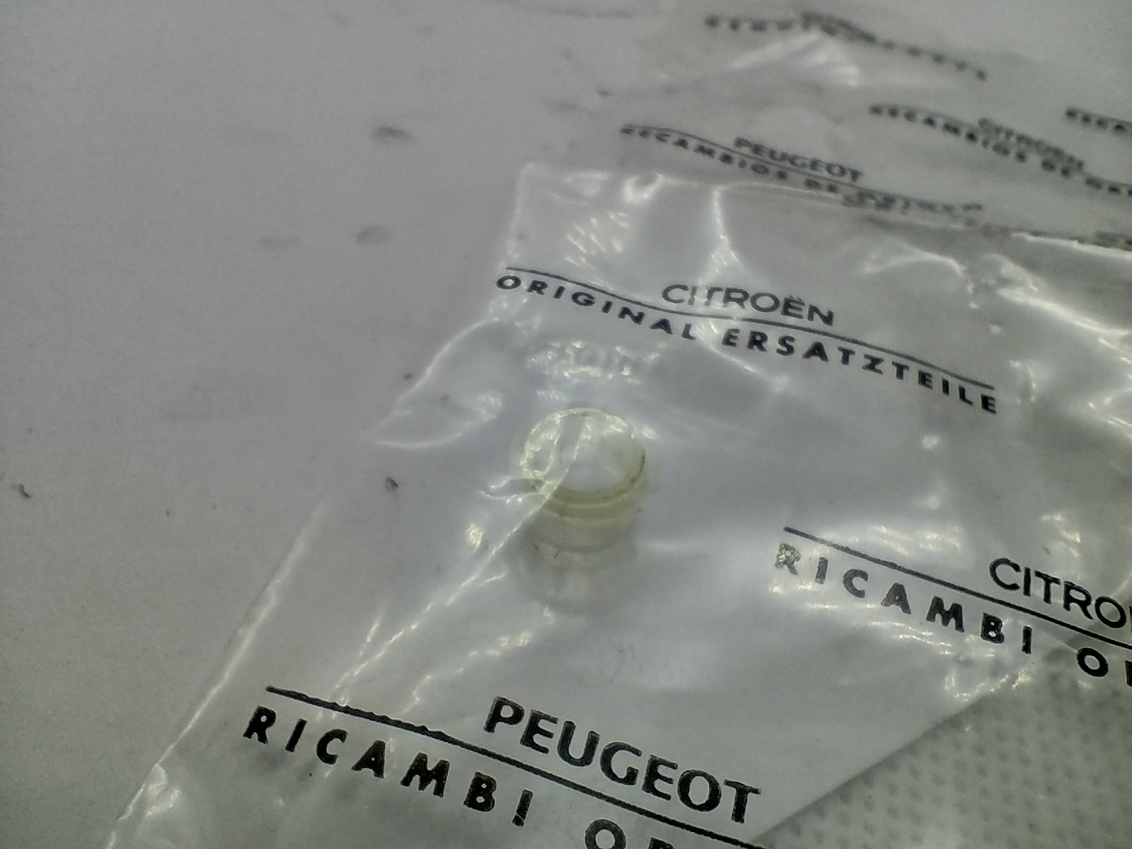 Peugeot / Citroen Dichtring 643839 NEU NOS NEW OEM