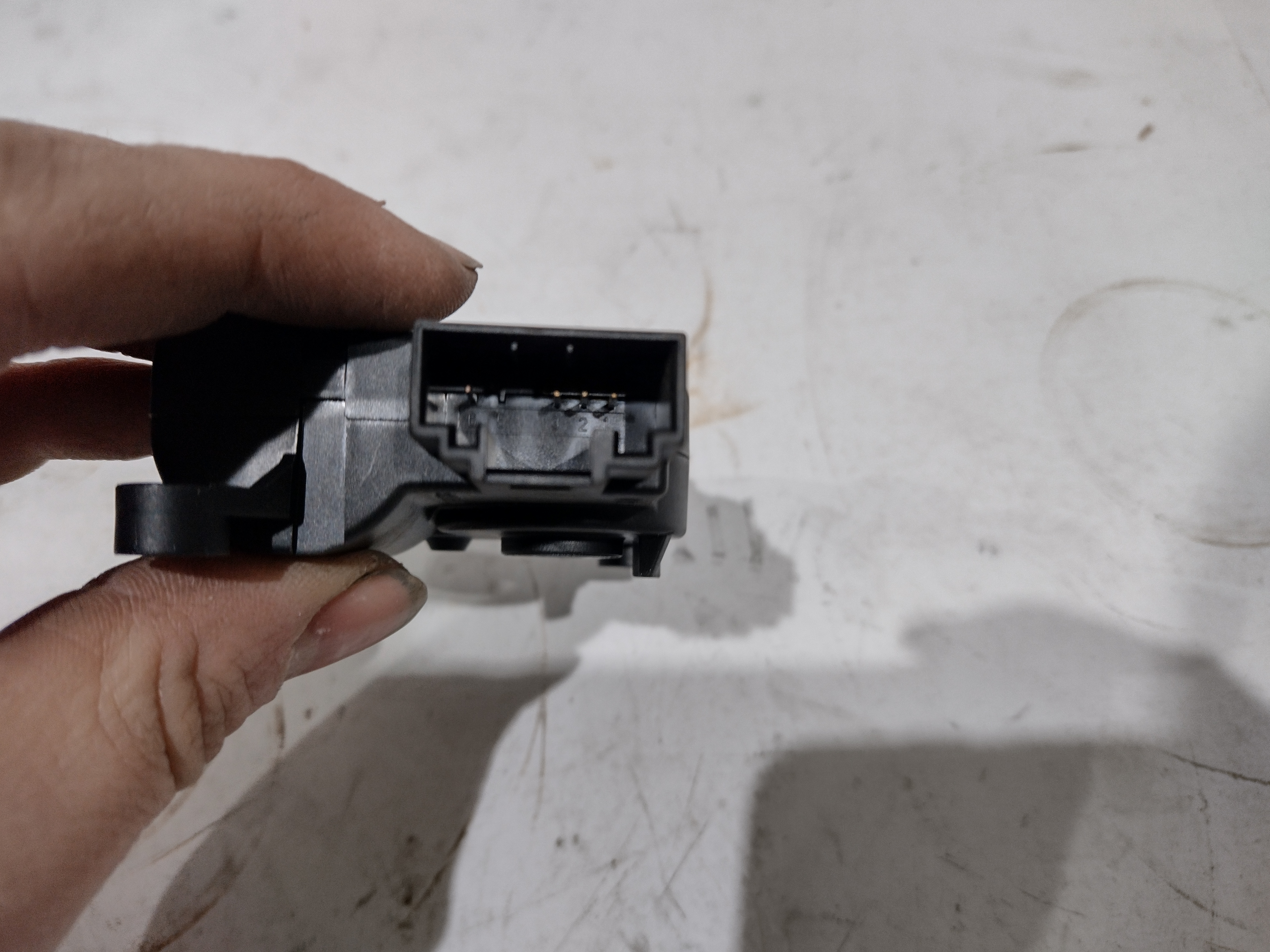 Peugeot Partner / Citroen Berlingo Stellelement, Mischklappe 647954 NEU NOS NEW