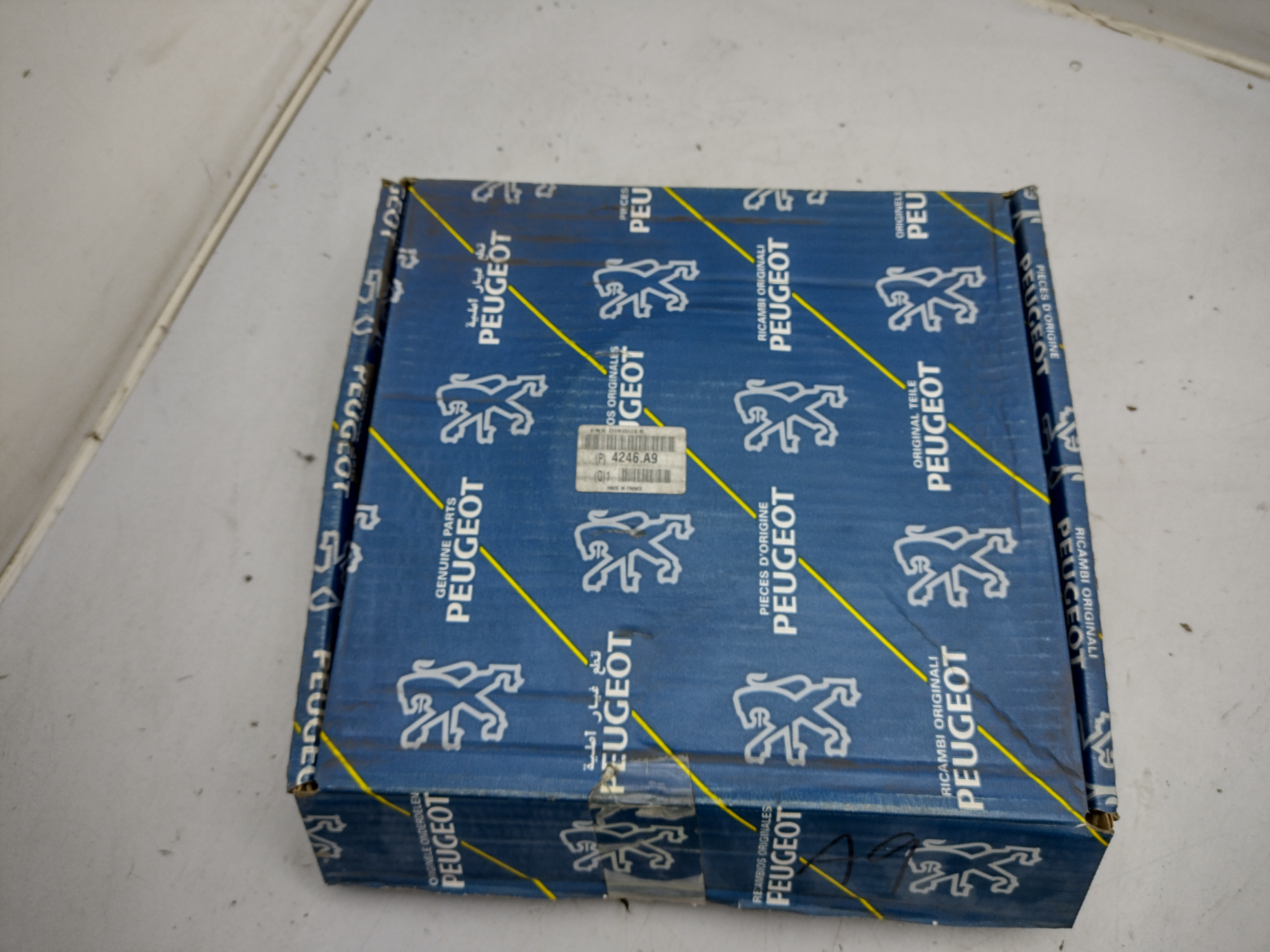 Peugeot 305 405 / Citroen BX Bremsscheibensatz vorne 4246A9 NOS NEW OEM