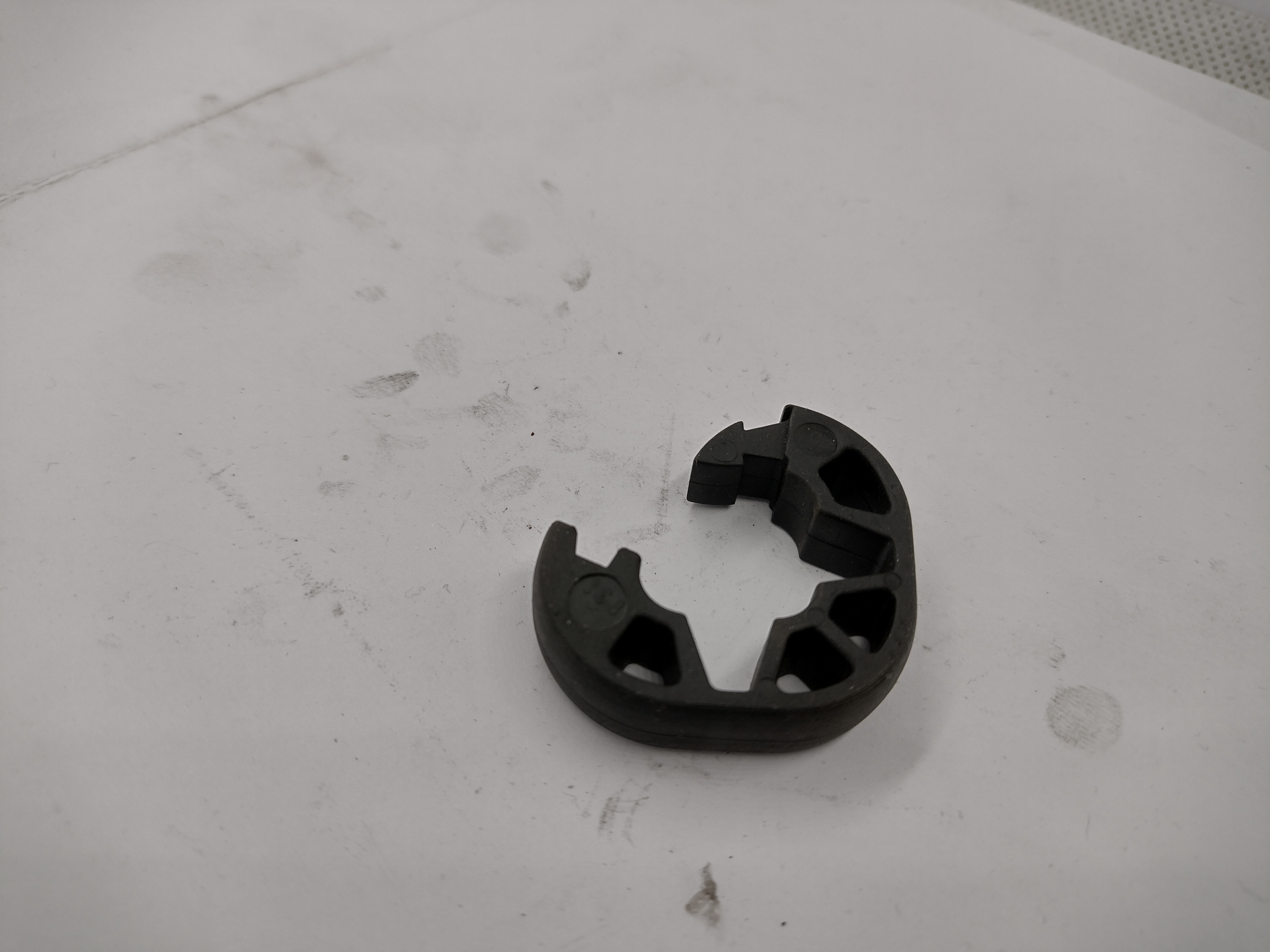 Peugeot / Citroen HALTER 481524 NEU NOS NEW OEM