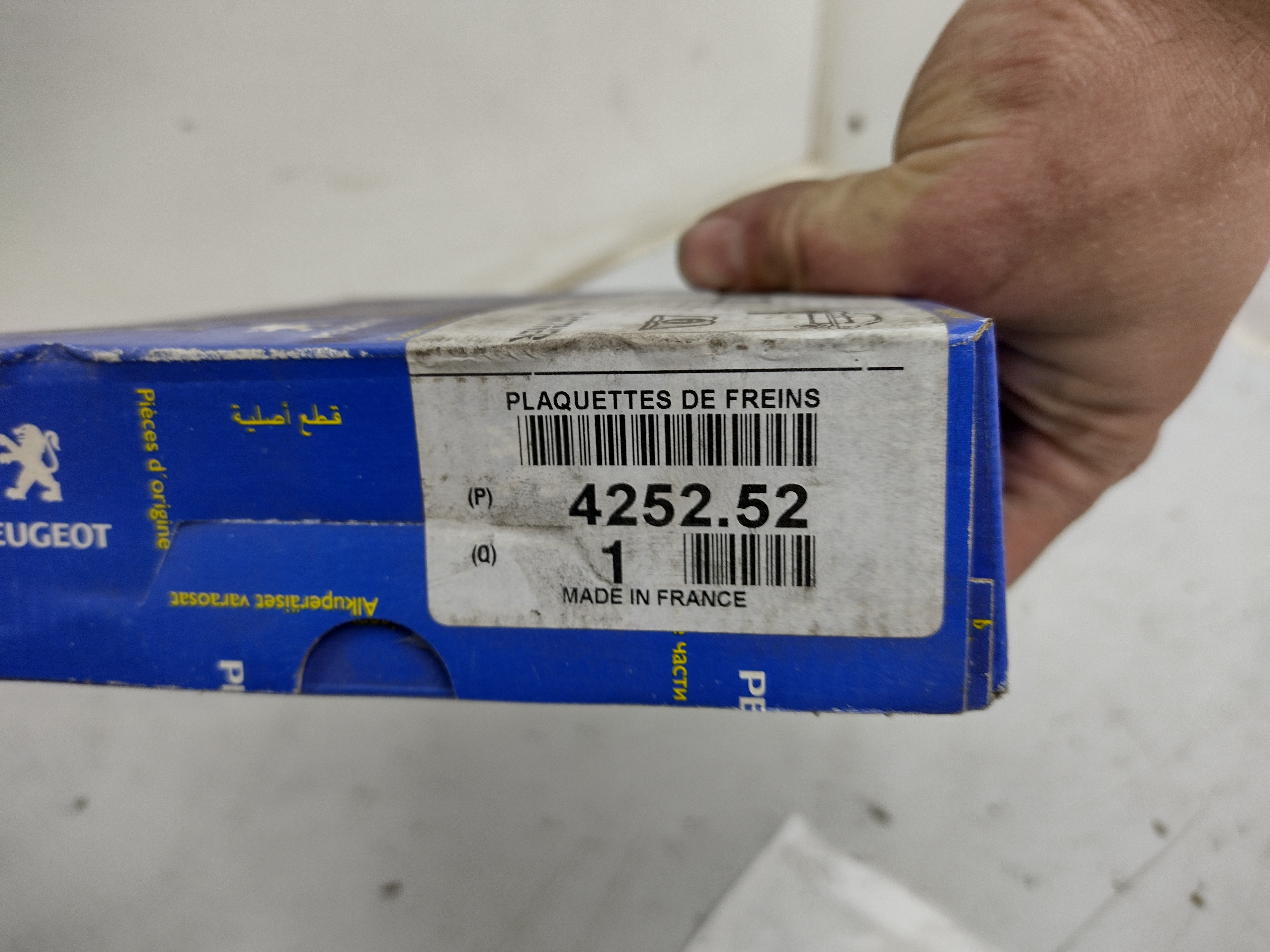 Peugeot Partner / Citroen Bremsbeläge vorne (Sys.Bosch) 425252 NOS NEW OEM