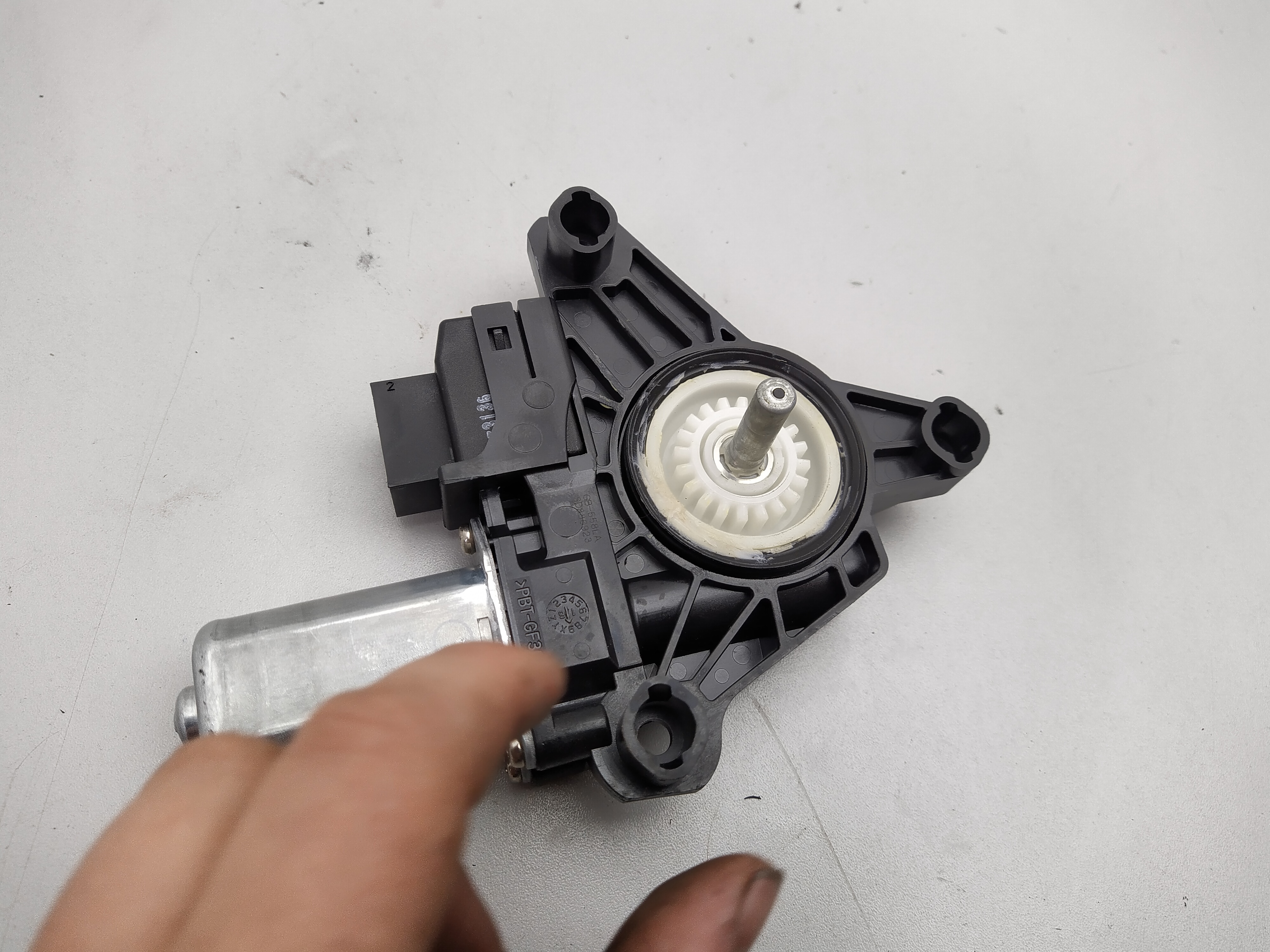 Fensterhebermotor hinten rechts Mercedes Benz A Klasse W176